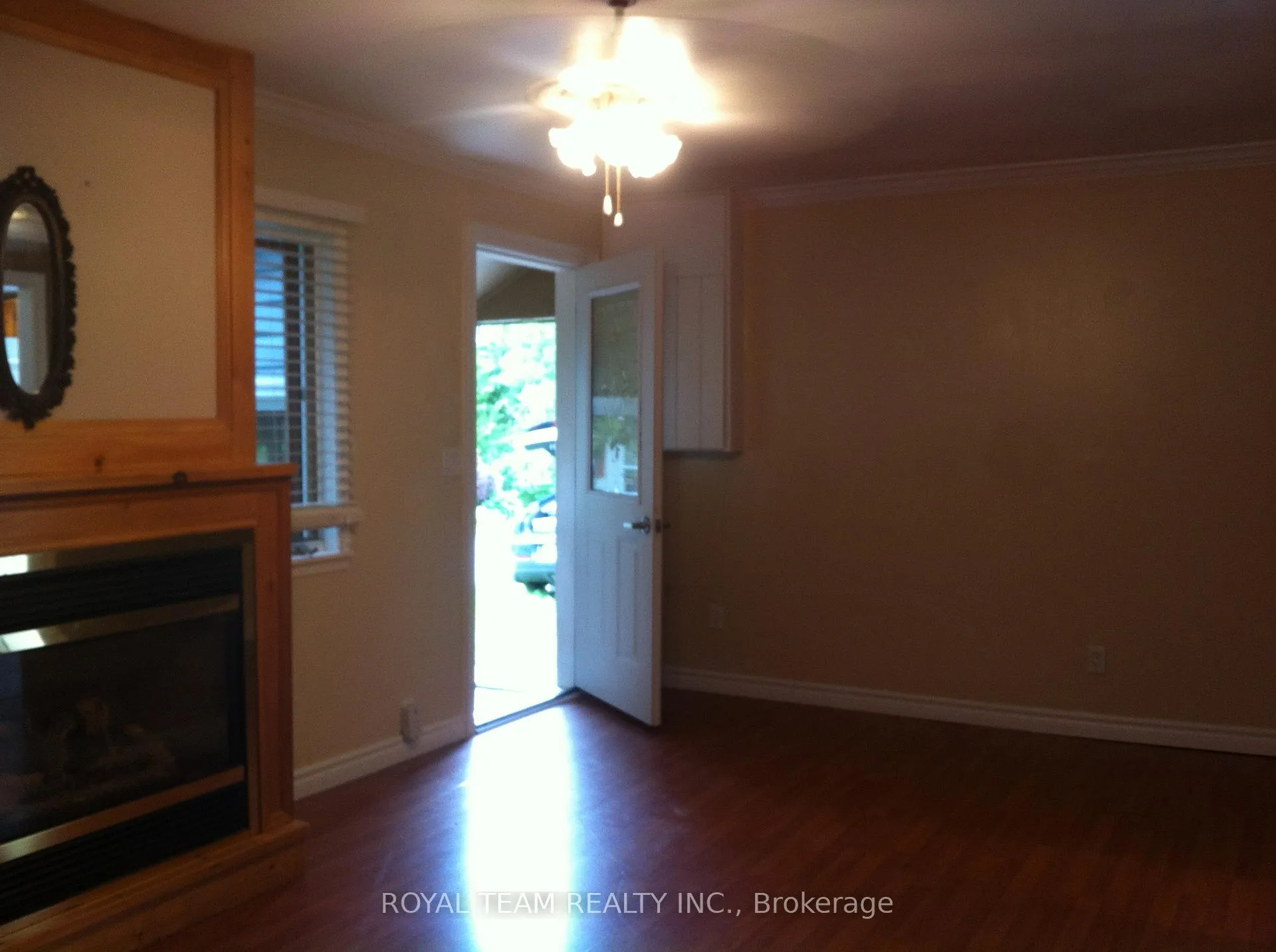 Photo 5 of 11 Middlebrook Road, Wasaga Beach — HOMEH