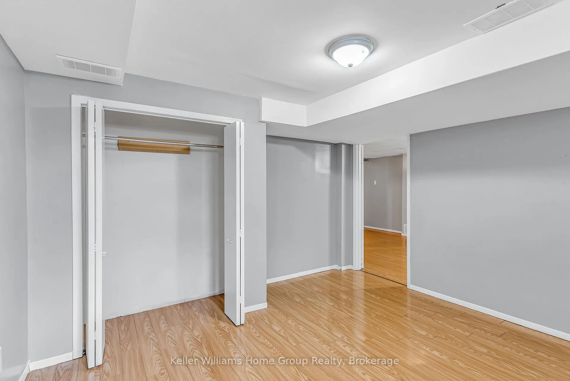 Photo 35 of 334 Scottsdale Drive, Guelph, Dovercliffe Park/Old University — HOMEH