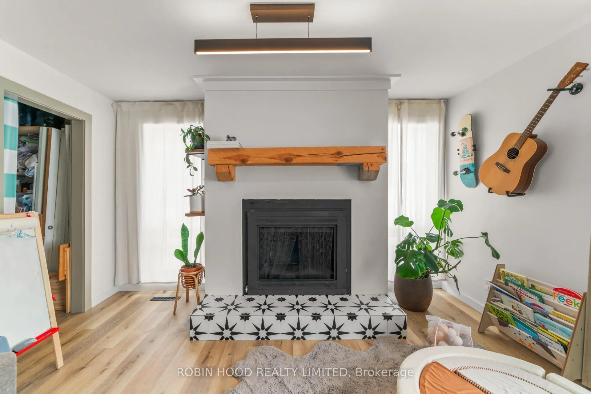 Photo 18 of 715 Clair Street, Kenora — HOMEH