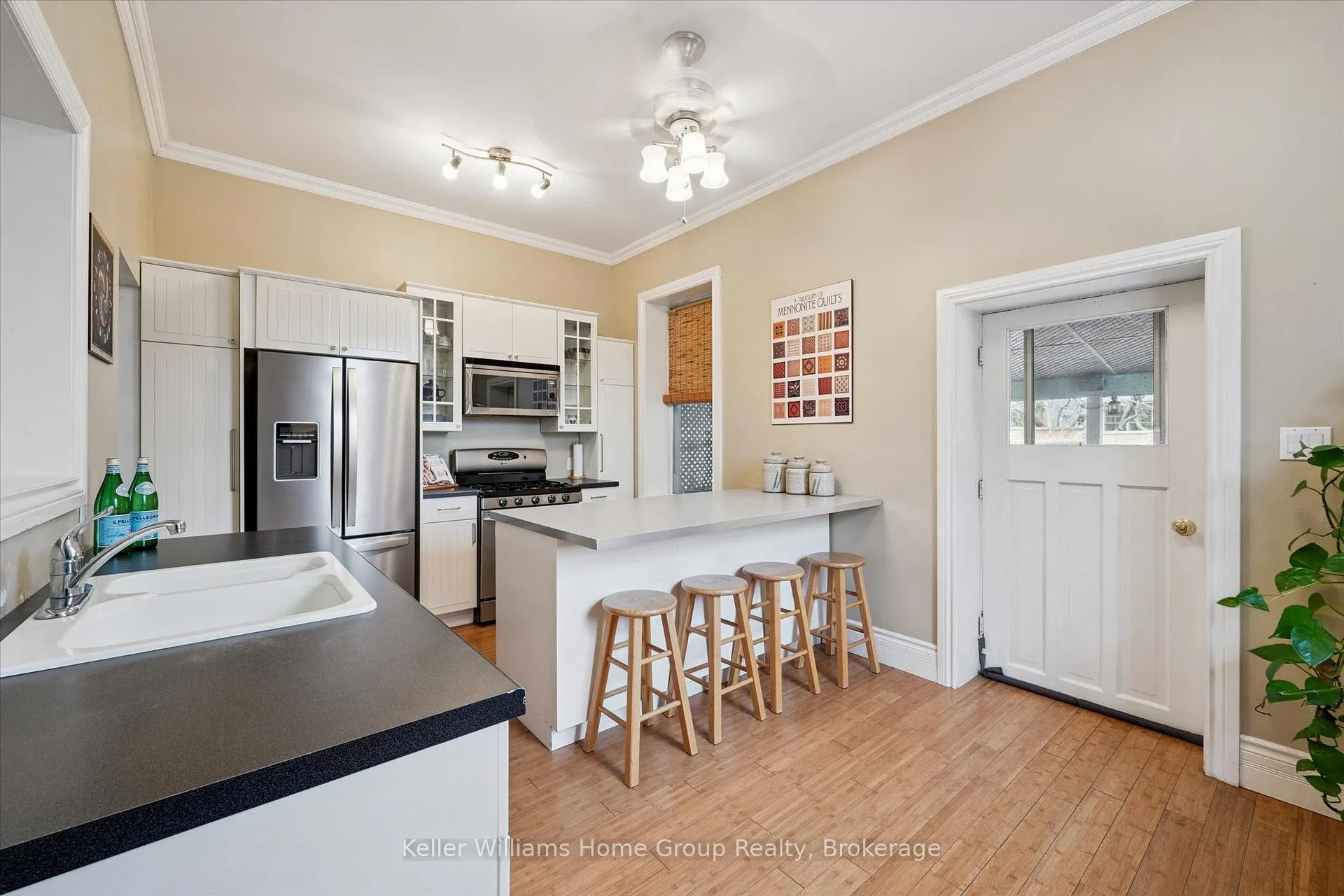 Photo 16 of 98 Hearn Avenue, Guelph, Junction/Onward Willow — HOMEH