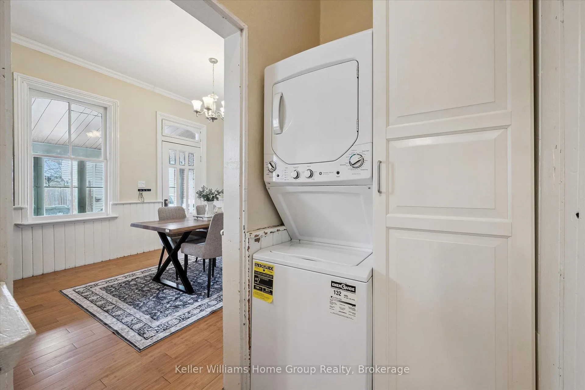 Photo 21 of 98 Hearn Avenue, Guelph, Junction/Onward Willow — HOMEH