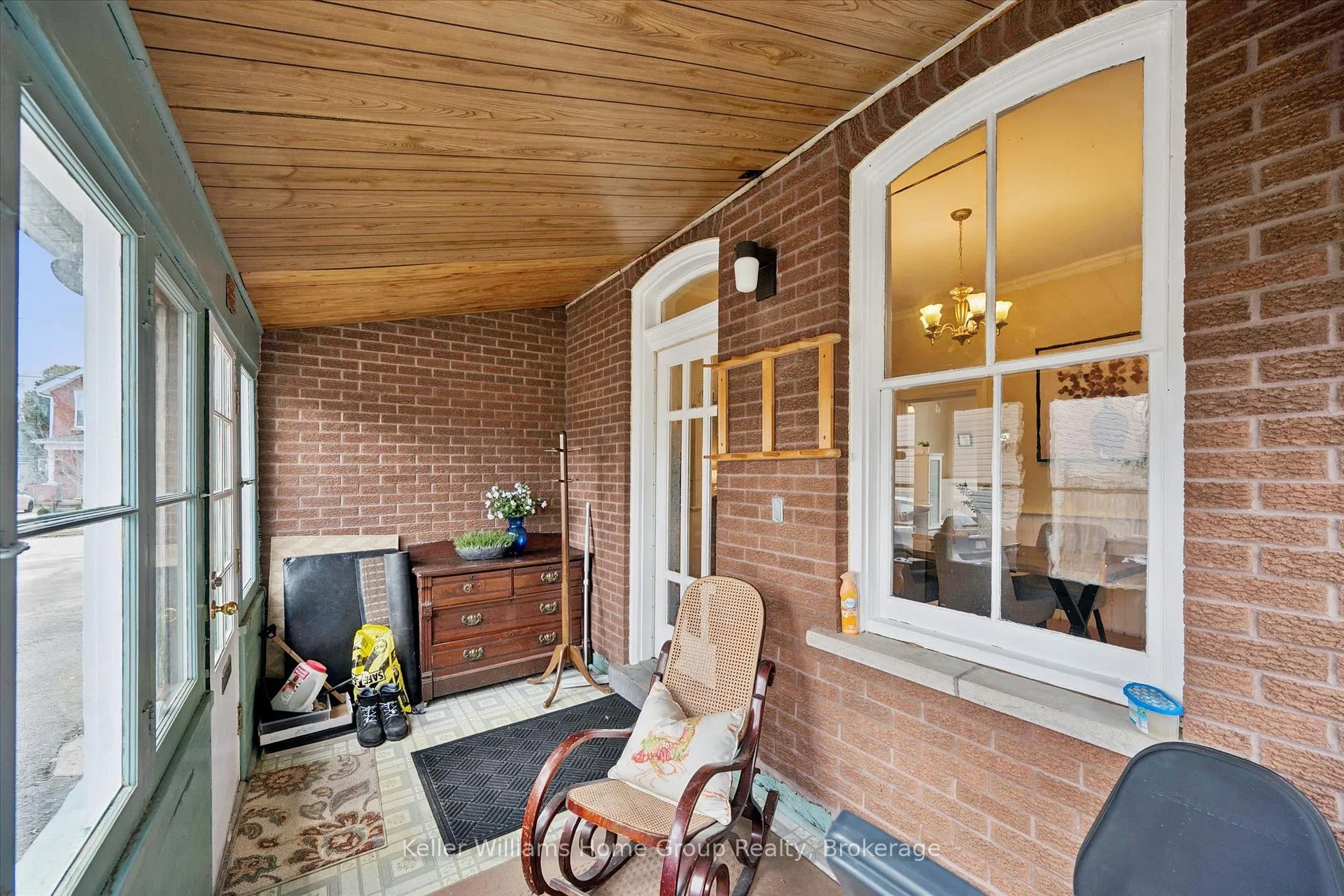 Photo 28 of 98 Hearn Avenue, Guelph, Junction/Onward Willow — HOMEH
