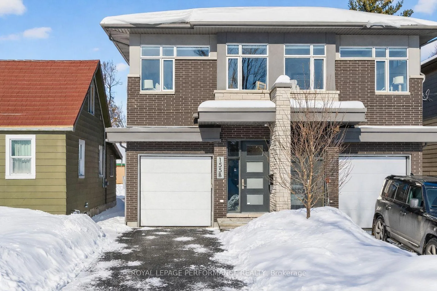 Front of Unit B, 155 Buell Street