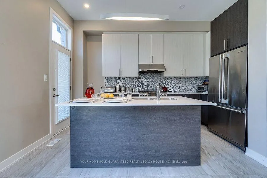 Photo 18 of 41 Brunet Drive, Vaughan, Vellore Village — HOMEH