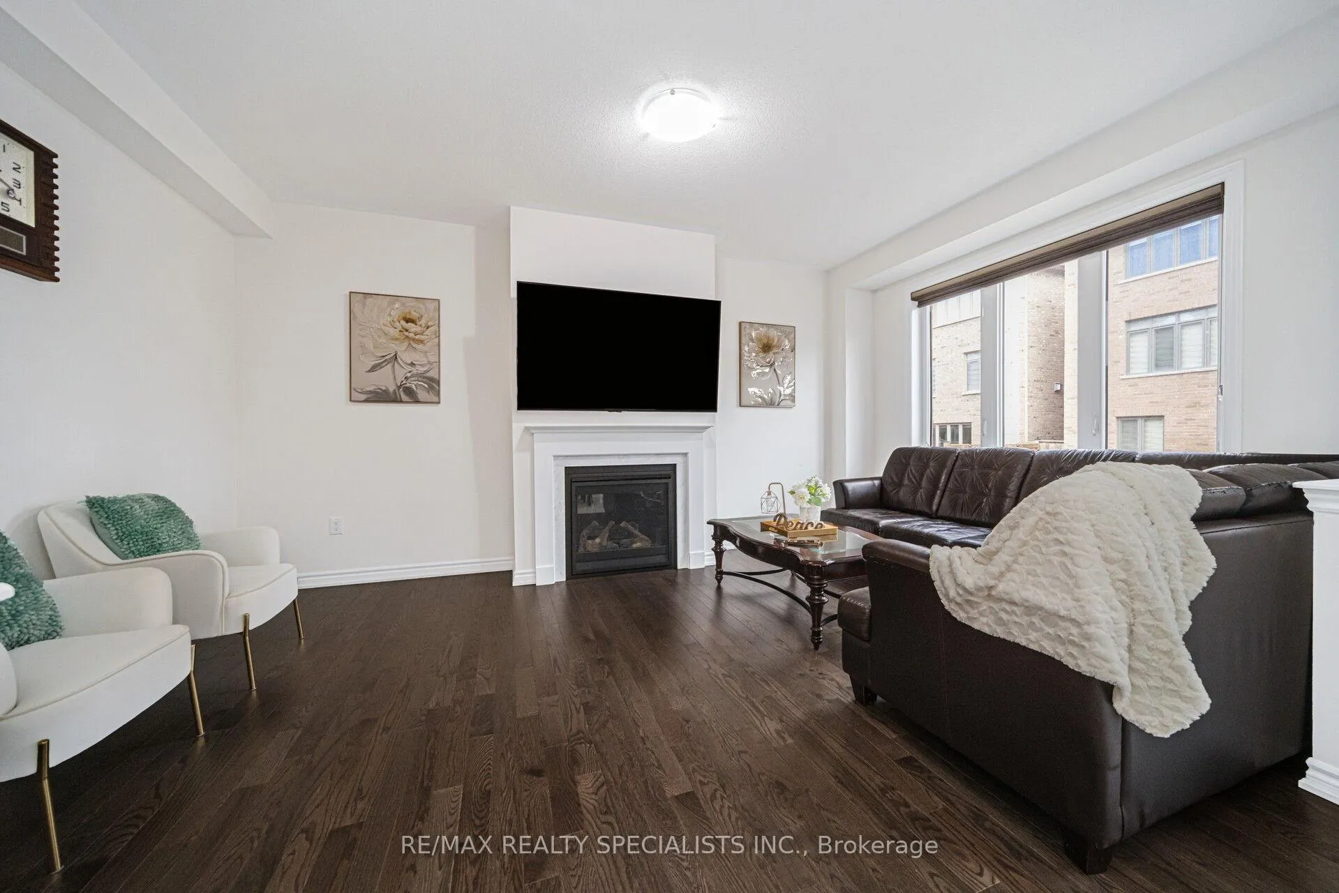 Photo 13 of 43 Clockwork Drive, Brampton, Northwest Brampton — HOMEH