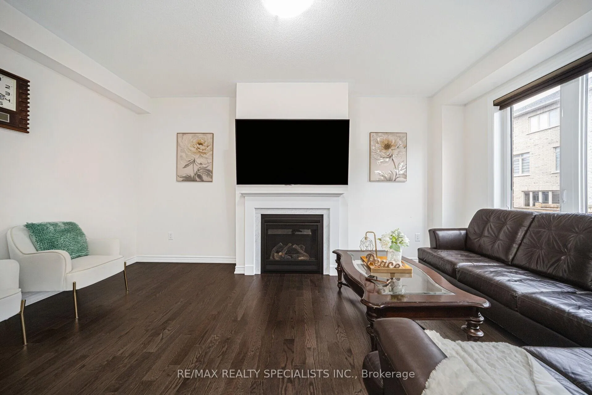 Photo 14 of 43 Clockwork Drive, Brampton, Northwest Brampton — HOMEH