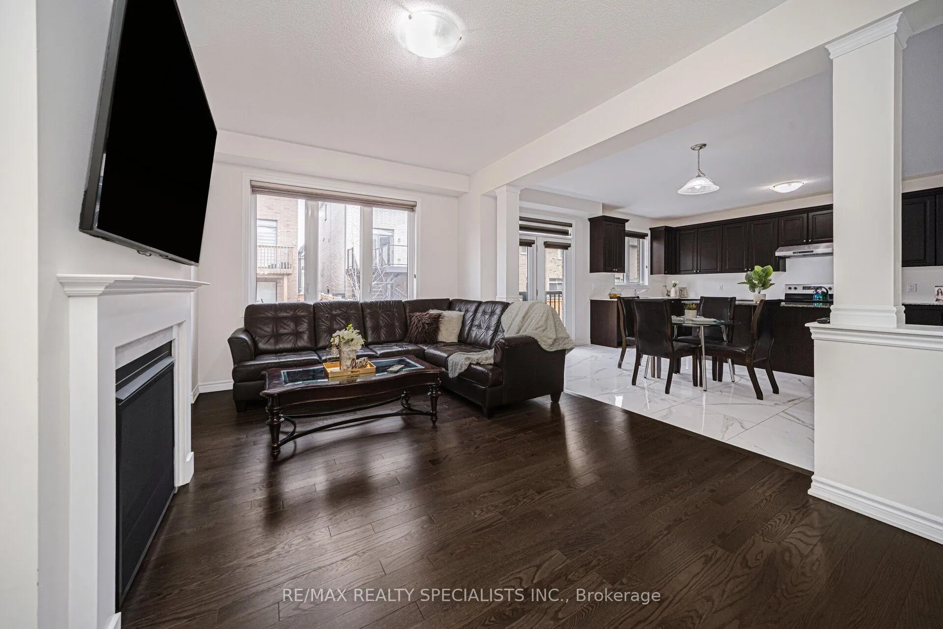 Photo 15 of 43 Clockwork Drive, Brampton, Northwest Brampton — HOMEH