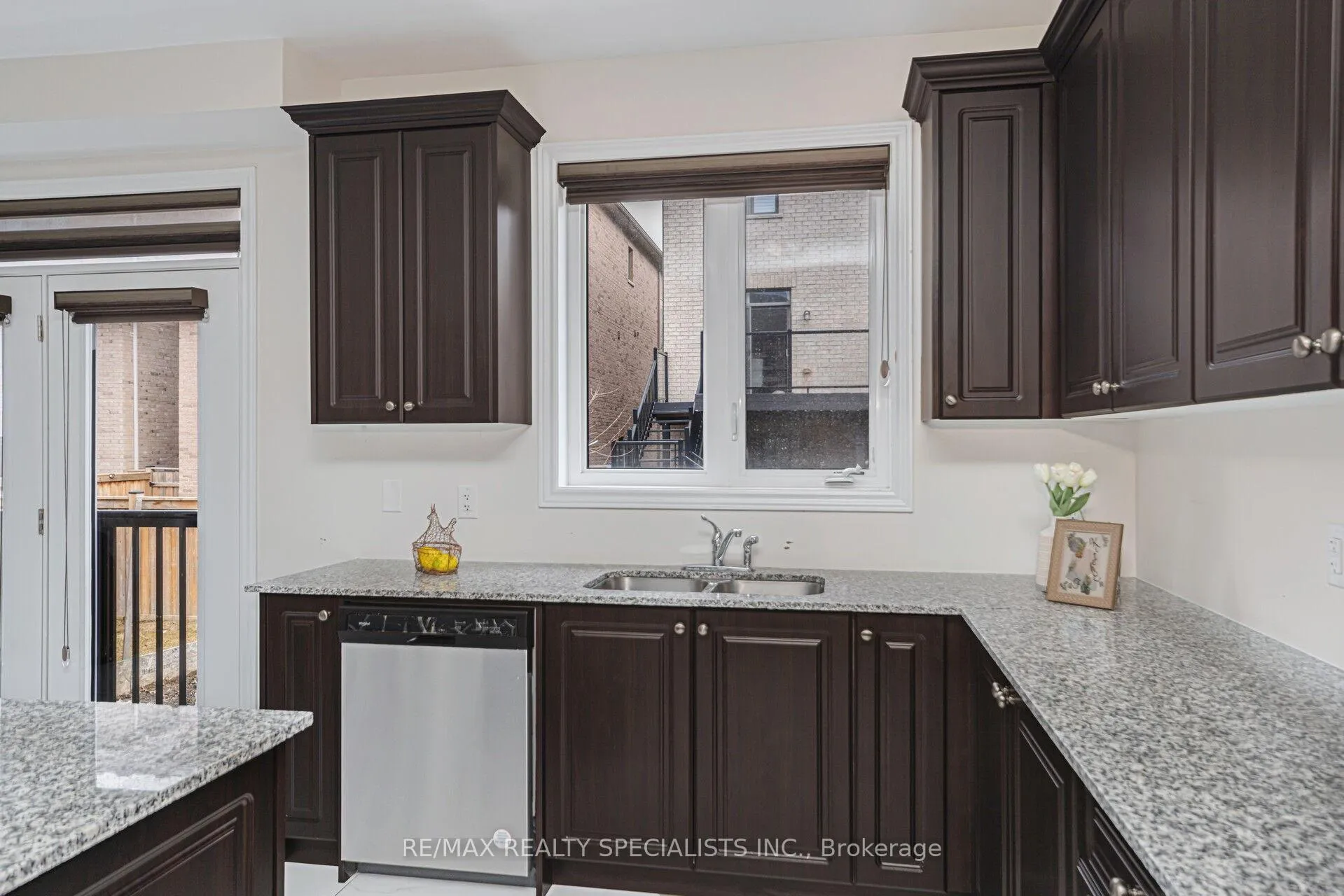 Photo 21 of 43 Clockwork Drive, Brampton, Northwest Brampton — HOMEH