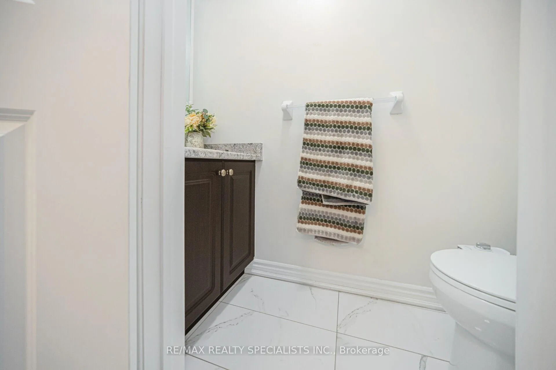 Photo 41 of 43 Clockwork Drive, Brampton, Northwest Brampton — HOMEH