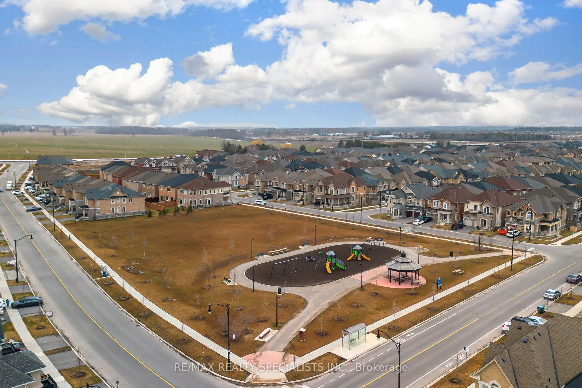 Photo 47 of 43 Clockwork Drive, Brampton, Northwest Brampton — HOMEH