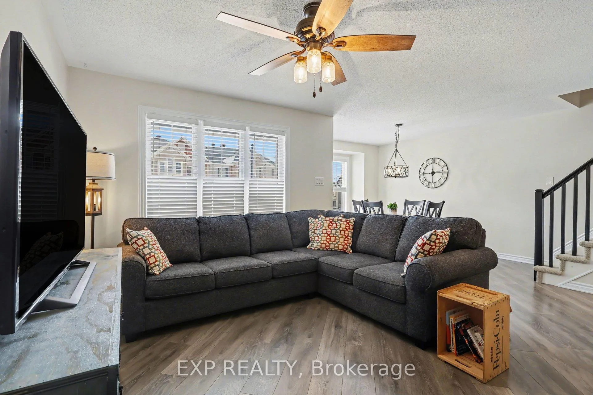 Photo 5 of 421 Gerardia Lane, Ottawa, Avalon West — HOMEH