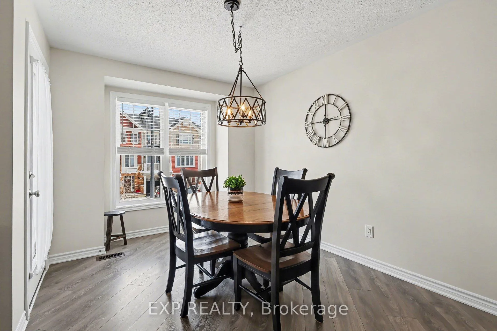 Photo 12 of 421 Gerardia Lane, Ottawa, Avalon West — HOMEH