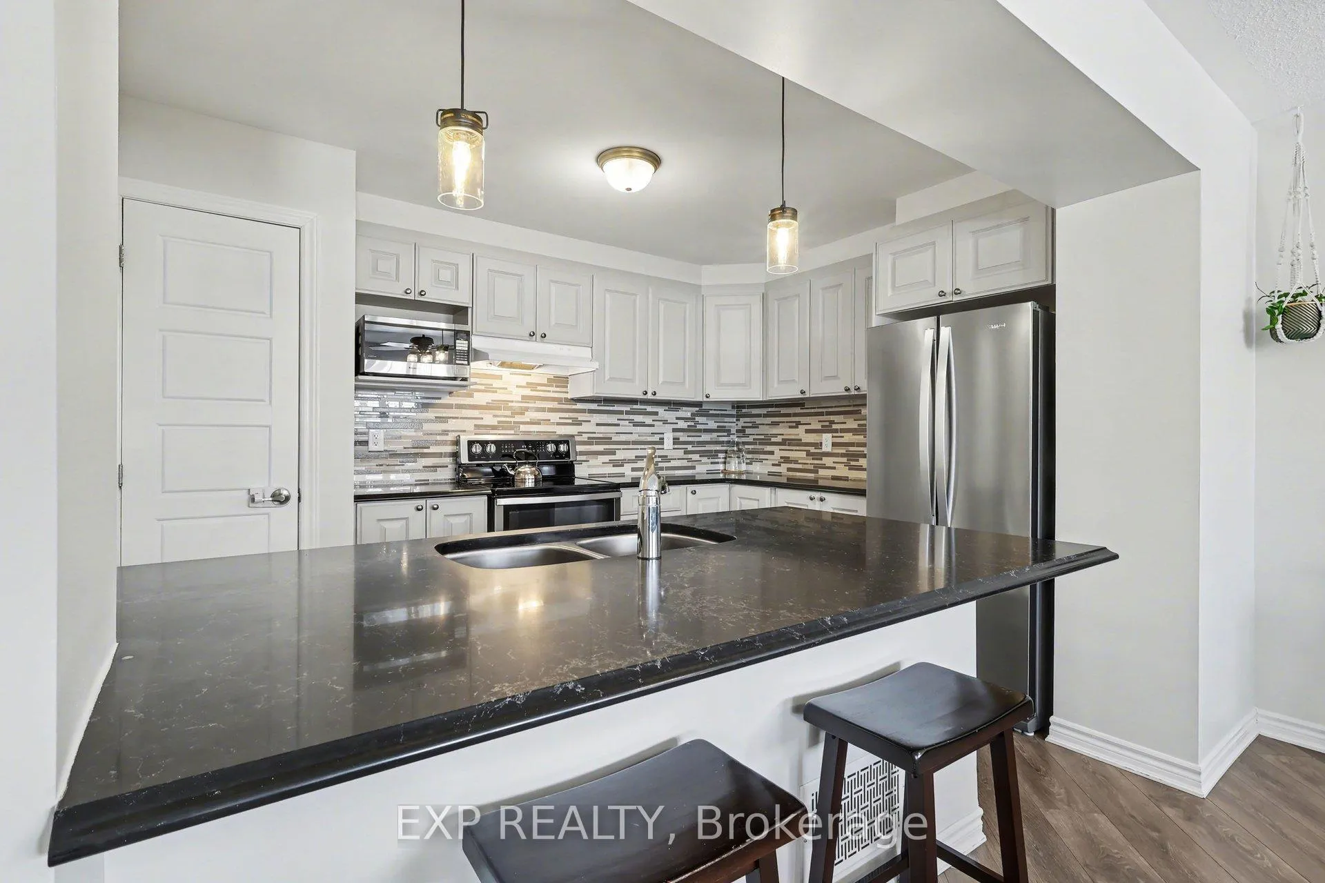 Photo 19 of 421 Gerardia Lane, Ottawa, Avalon West — HOMEH