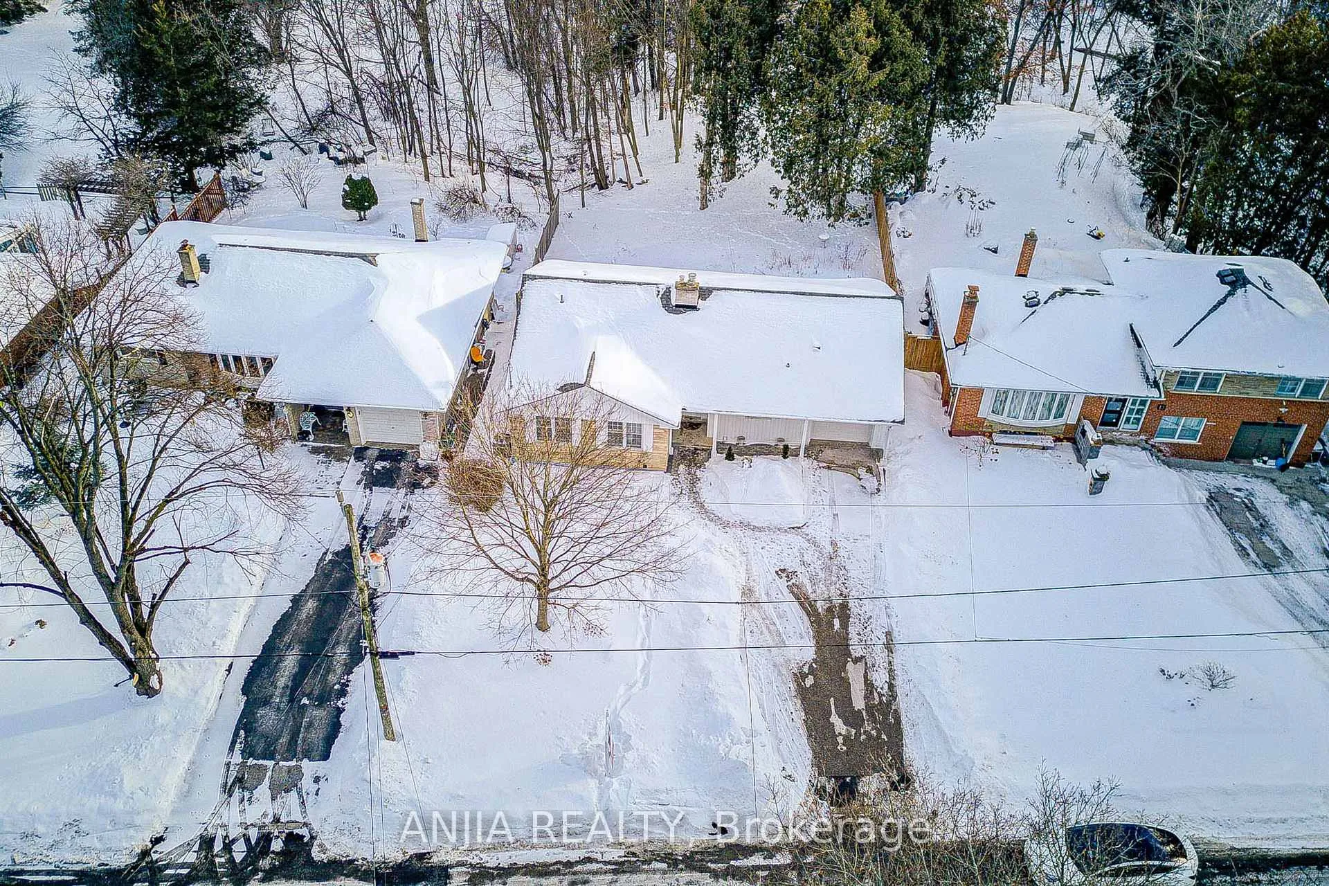 Photo 6 of 11 Drakefield Road, Markham, Bullock — HOMEH