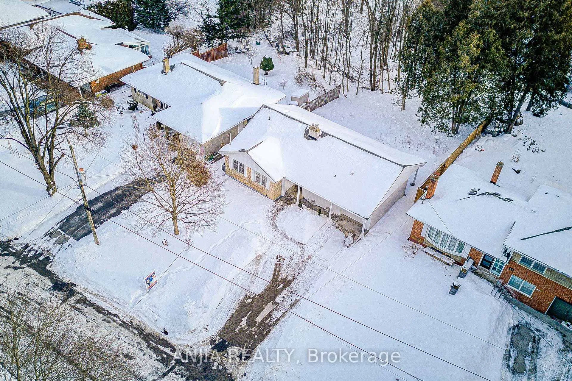 Photo 7 of 11 Drakefield Road, Markham, Bullock — HOMEH
