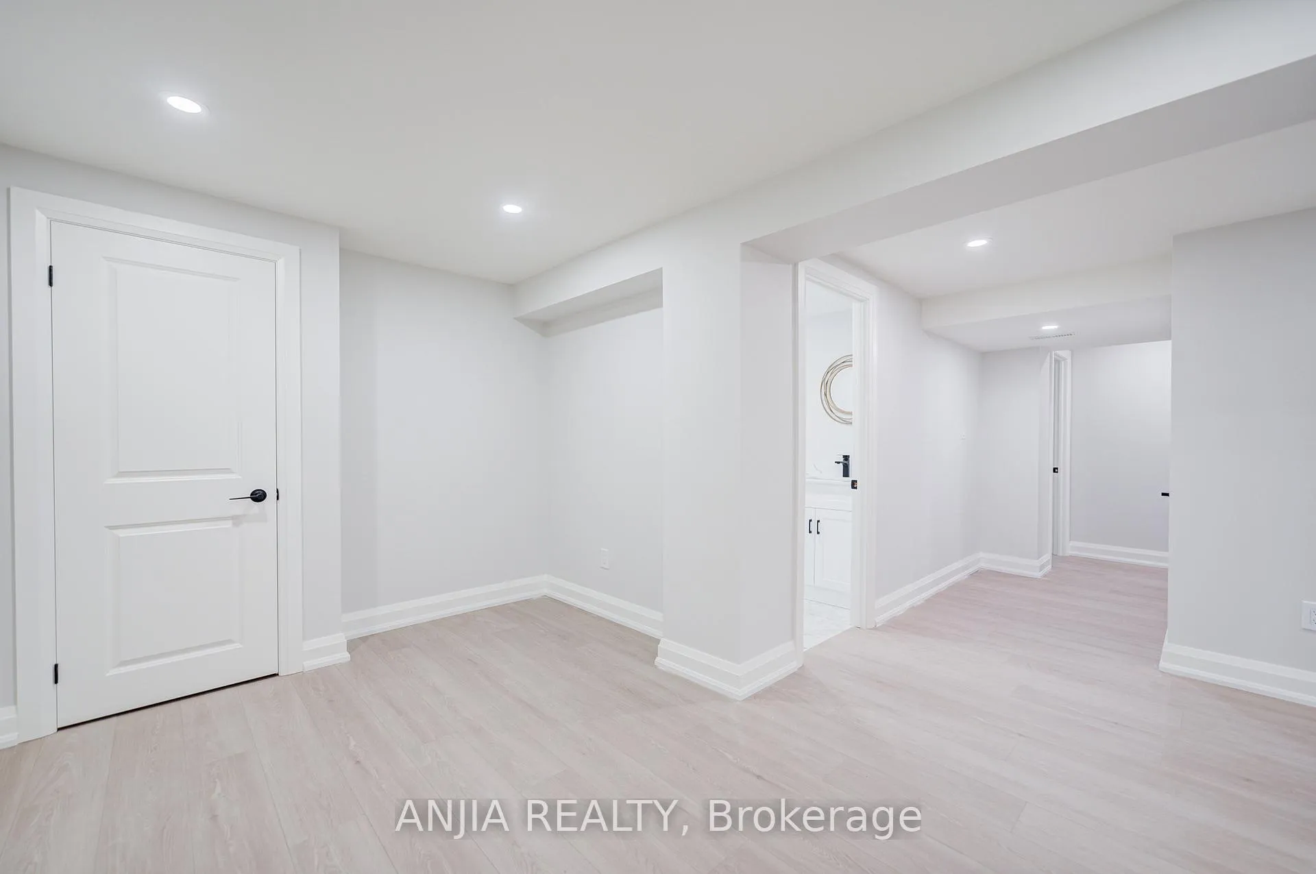 Photo 36 of 11 Drakefield Road, Markham, Bullock — HOMEH