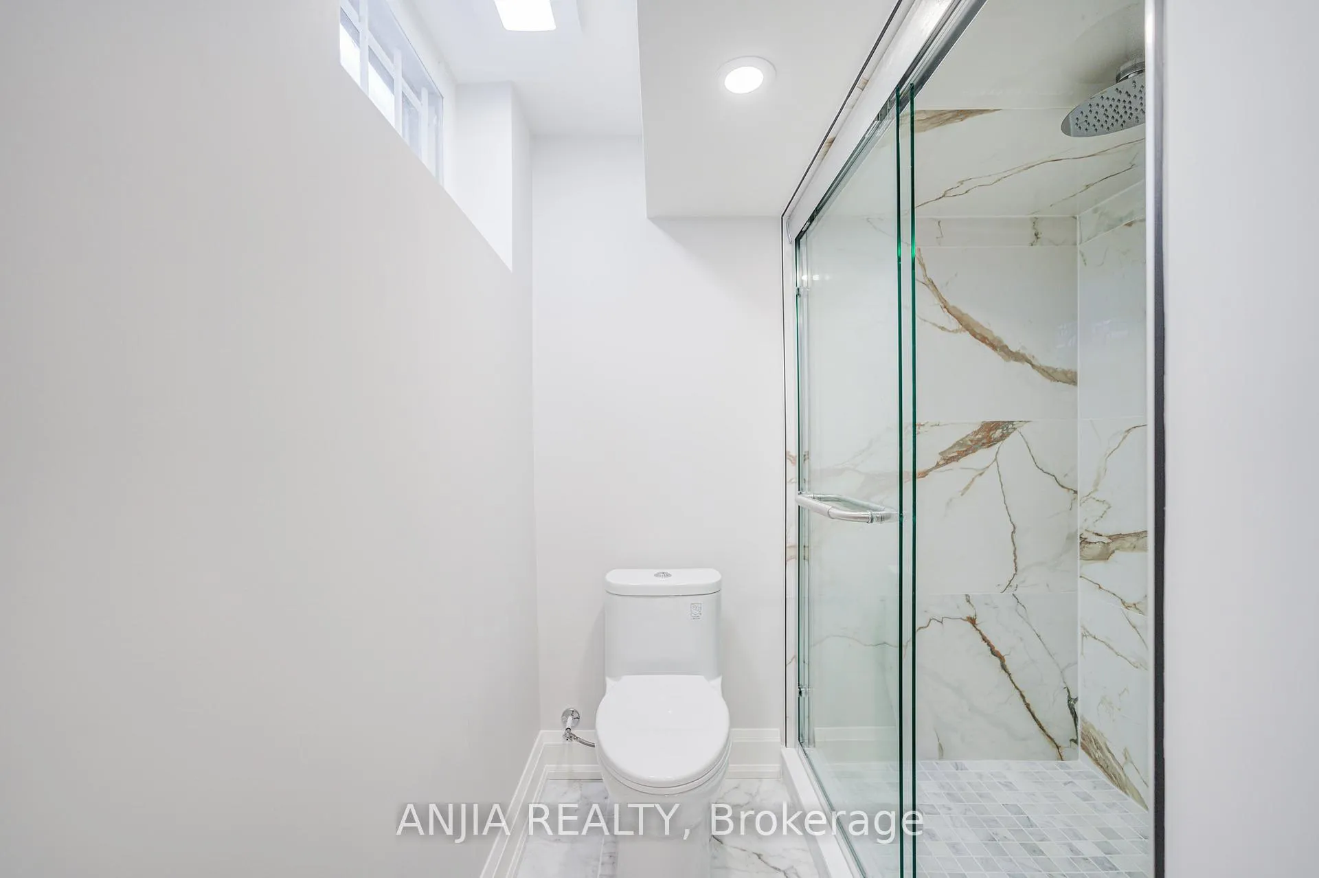 Photo 37 of 11 Drakefield Road, Markham, Bullock — HOMEH