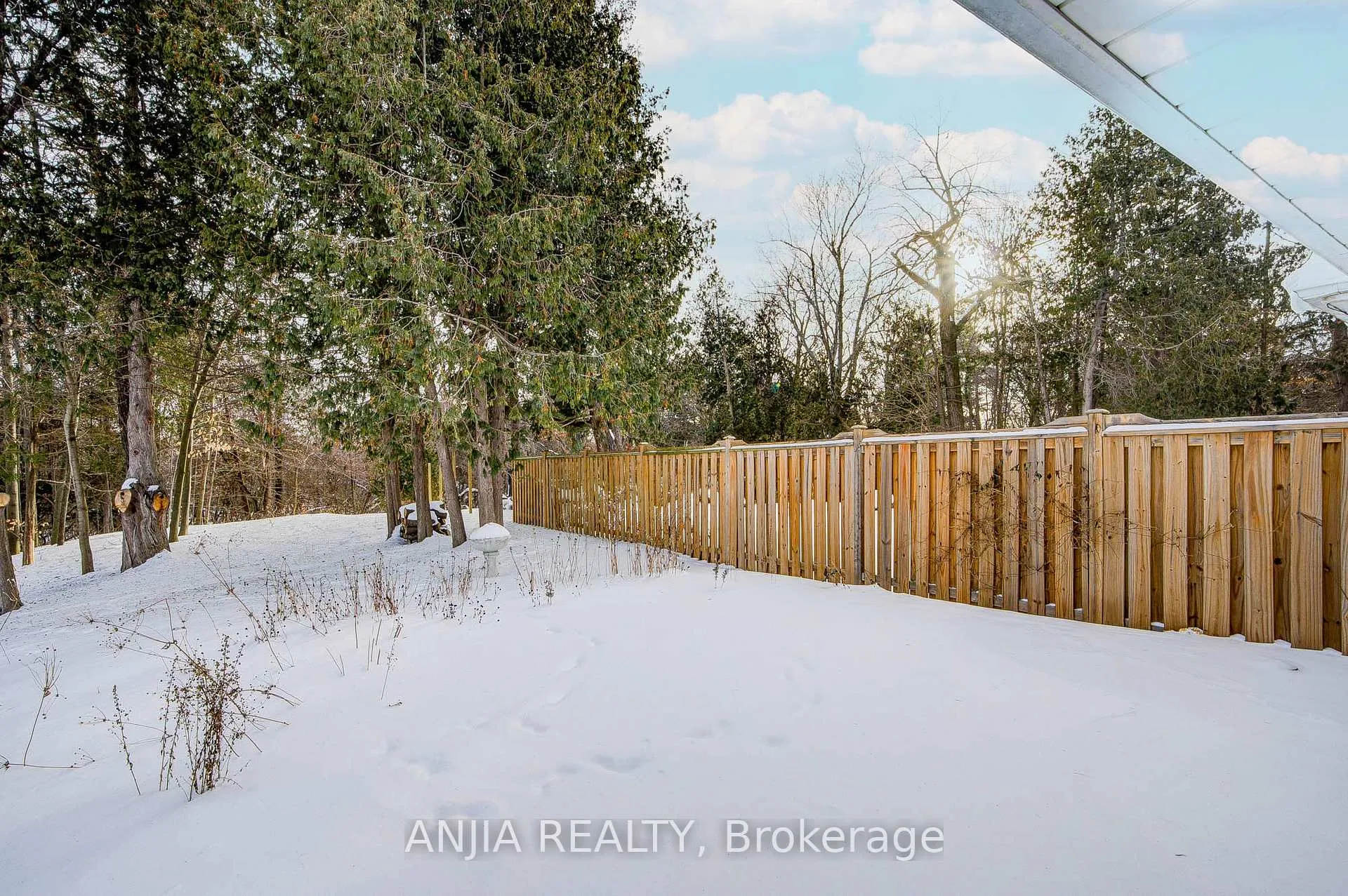 Photo 41 of 11 Drakefield Road, Markham, Bullock — HOMEH
