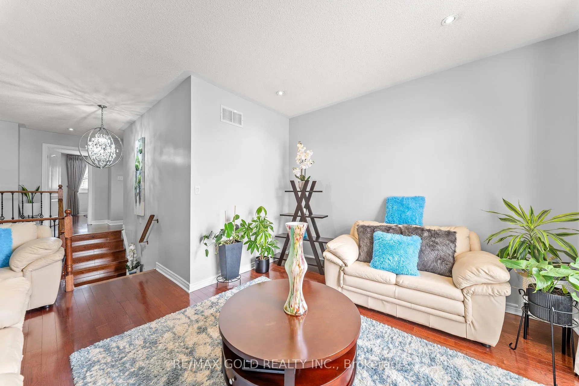 Photo 29 of 53 Linderwood Drive, Brampton, Fletcher's Meadow — HOMEH