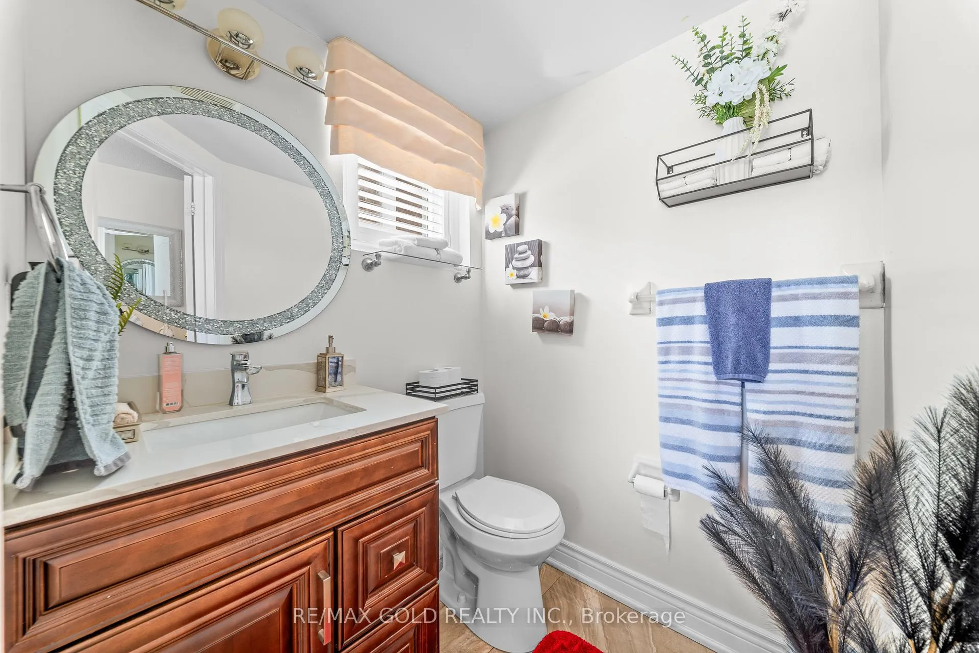 Photo 39 of 53 Linderwood Drive, Brampton, Fletcher's Meadow — HOMEH