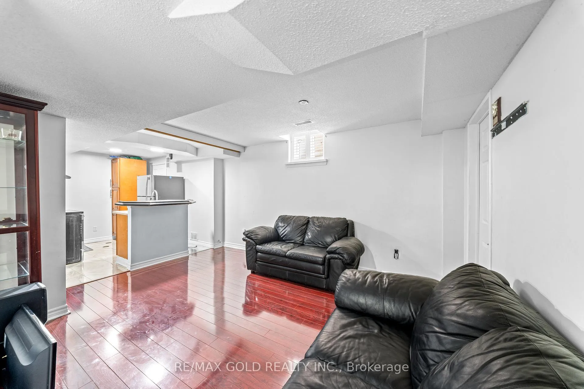 Photo 40 of 53 Linderwood Drive, Brampton, Fletcher's Meadow — HOMEH