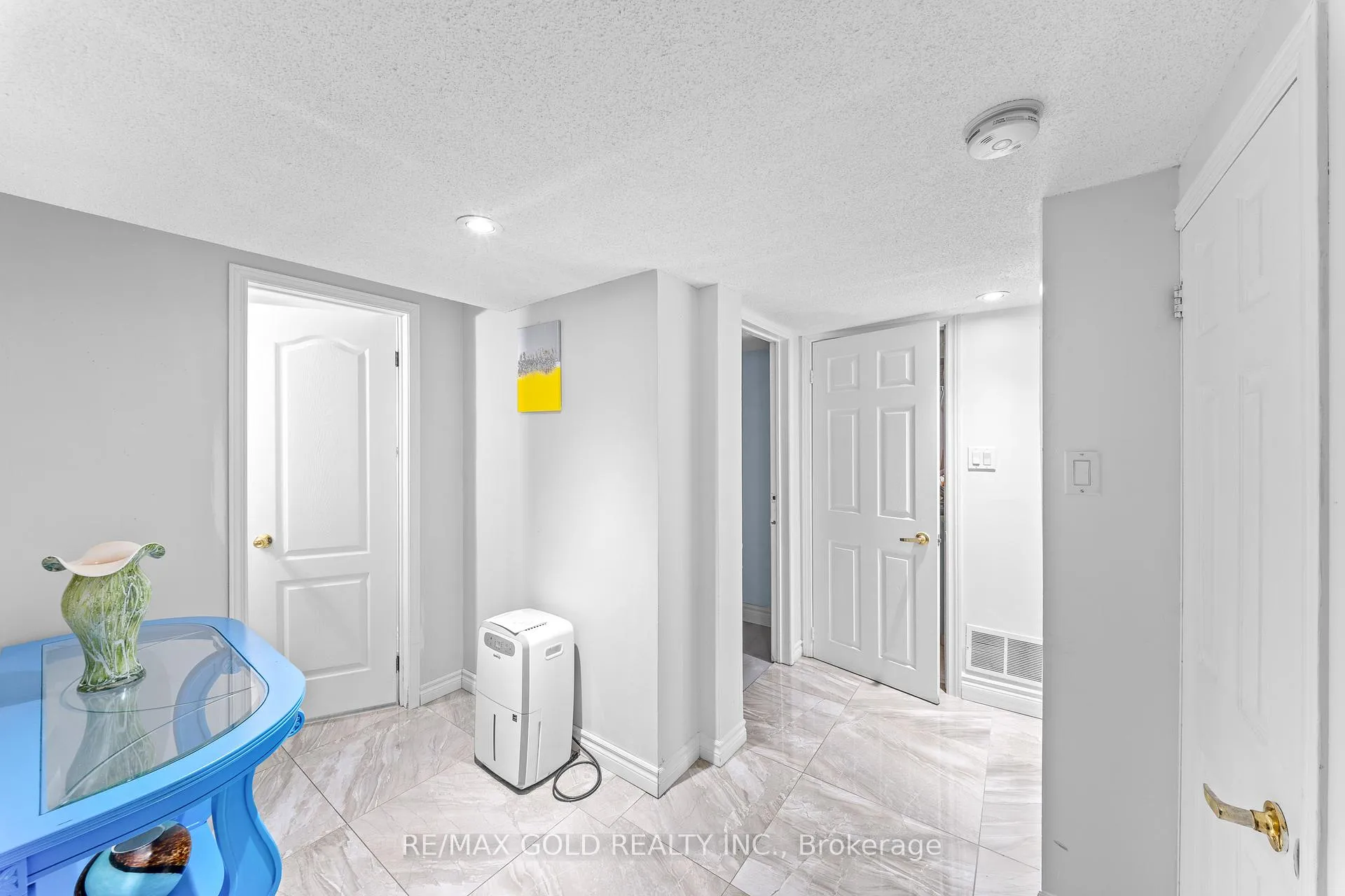 Photo 44 of 53 Linderwood Drive, Brampton, Fletcher's Meadow — HOMEH