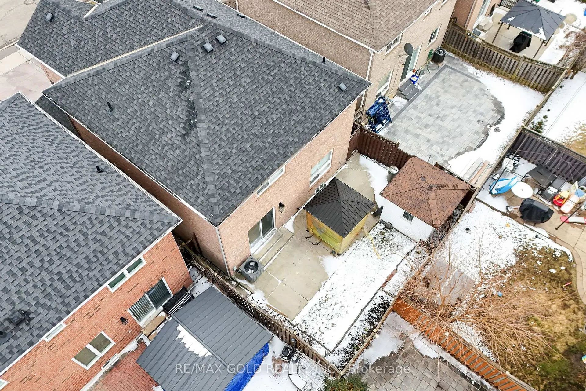 Photo 50 of 53 Linderwood Drive, Brampton, Fletcher's Meadow — HOMEH