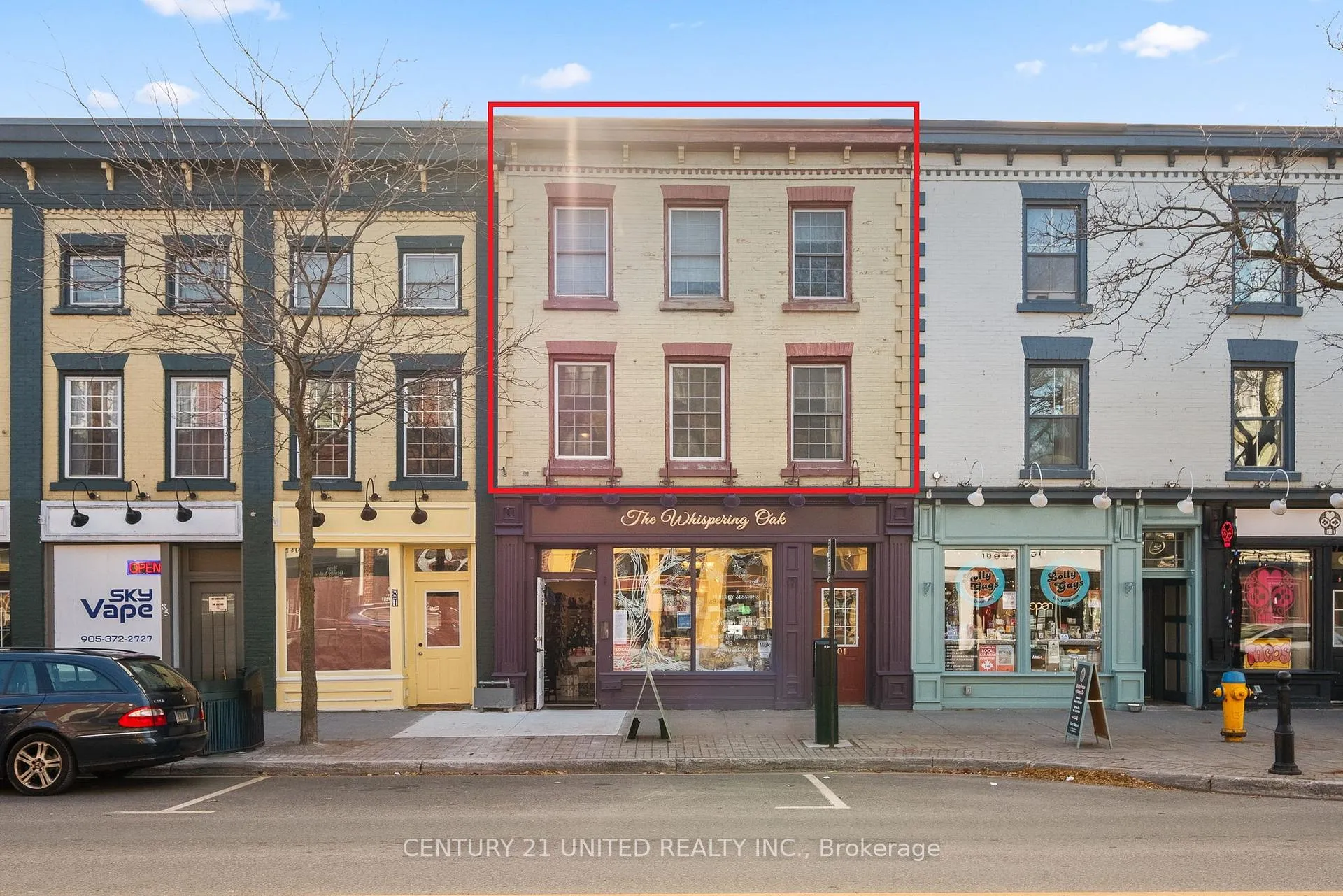 Photo of Unit 401, 79 King Street W