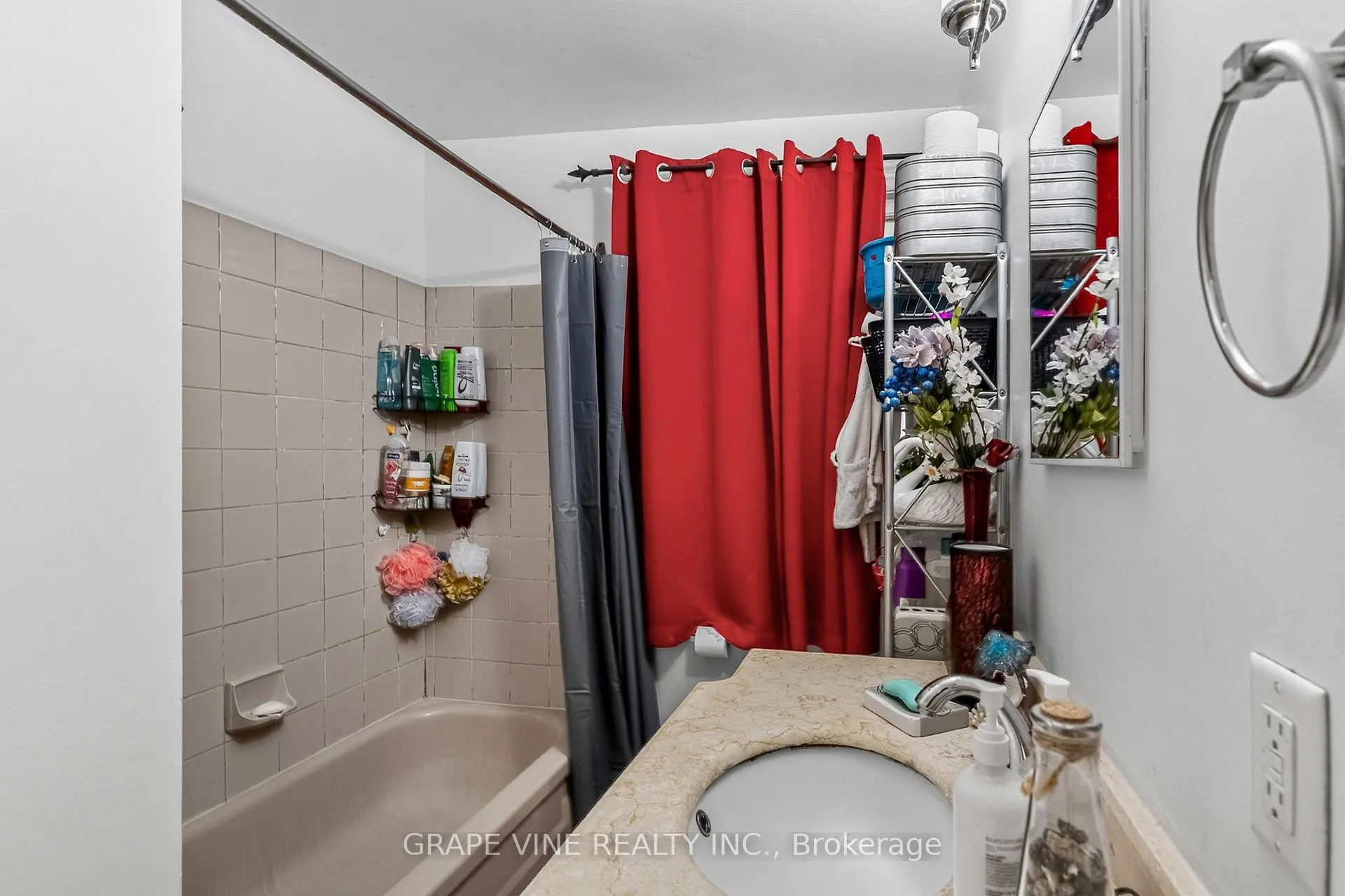 Photo 14 of 1098 Clyde Avenue, Ottawa, Copeland Park — HOMEH