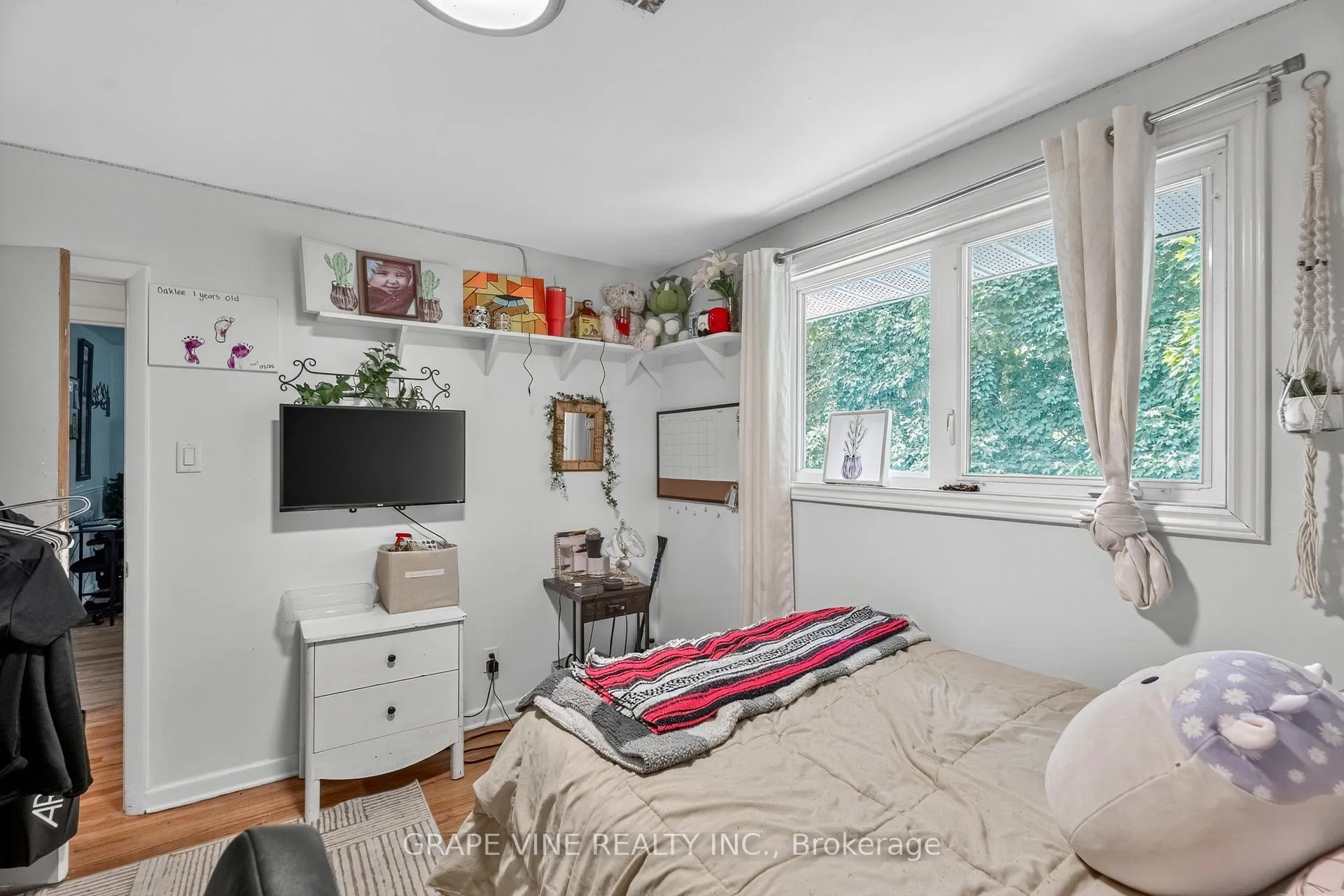 Photo 18 of 1098 Clyde Avenue, Ottawa, Copeland Park — HOMEH