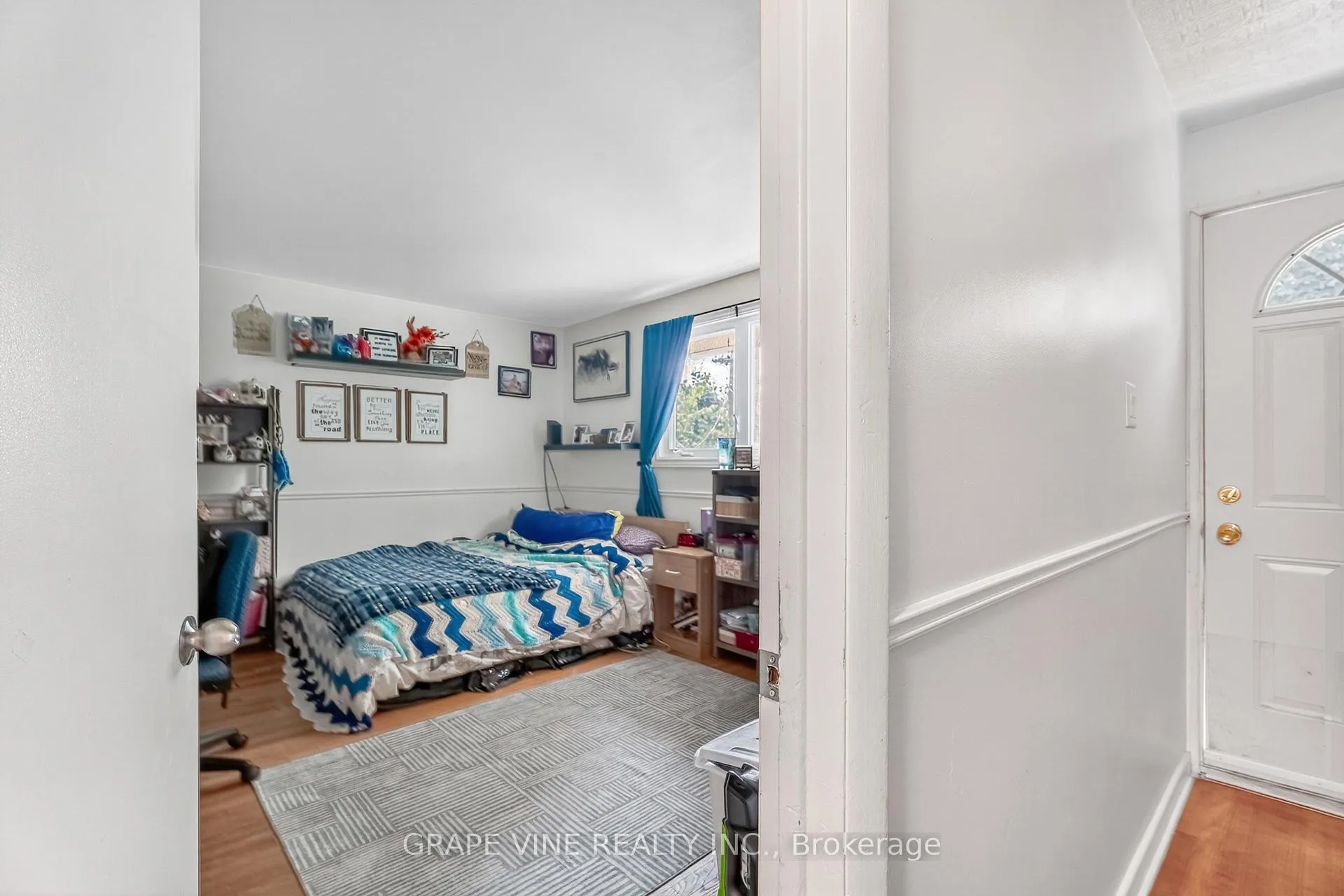 Photo 19 of 1098 Clyde Avenue, Ottawa, Copeland Park — HOMEH
