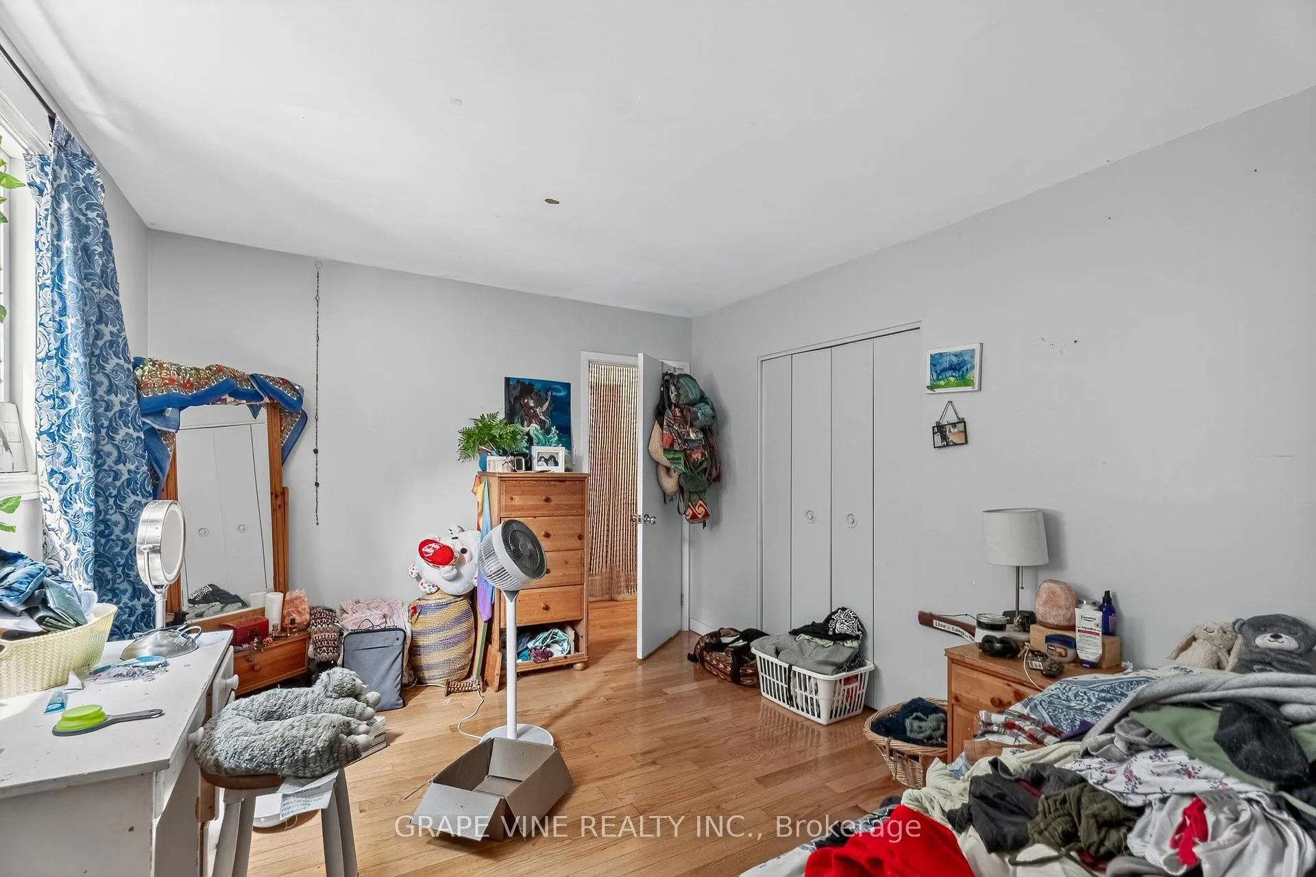 Photo 31 of 1098 Clyde Avenue, Ottawa, Copeland Park — HOMEH