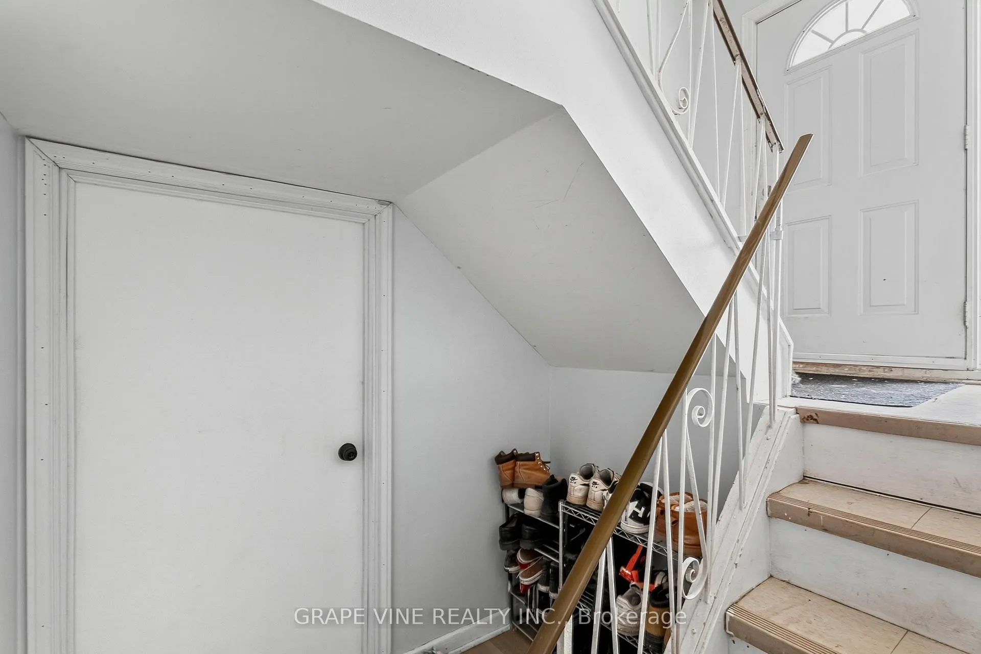Photo 37 of 1098 Clyde Avenue, Ottawa, Copeland Park — HOMEH