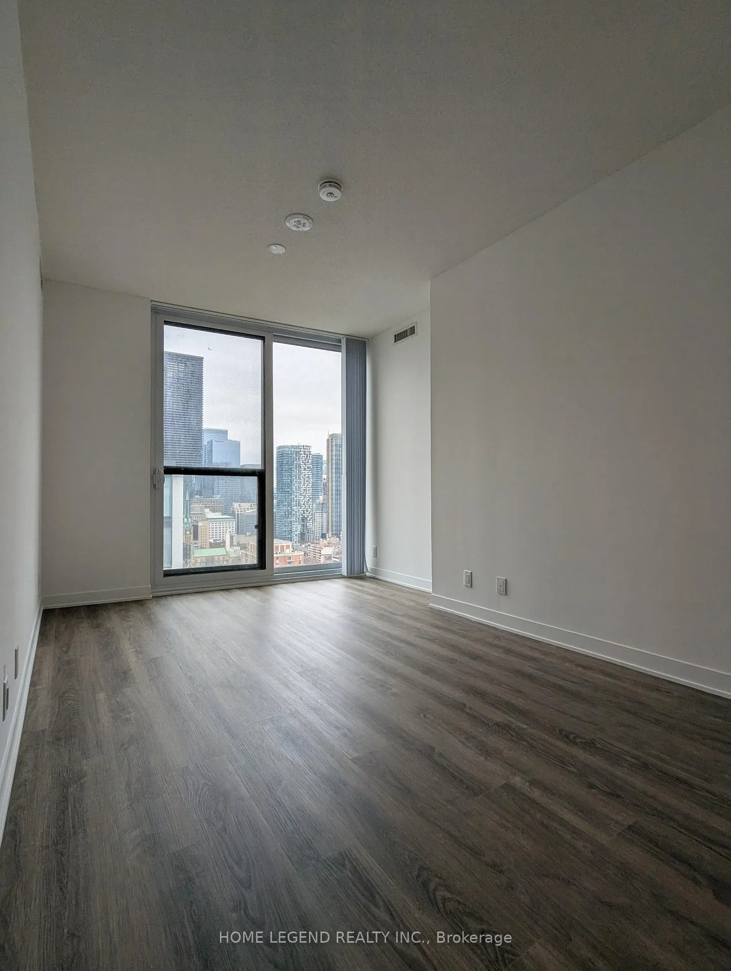 Photo 3 of Unit 3112, 180 Front St E Street, Toronto, Moss Park — HOMEH