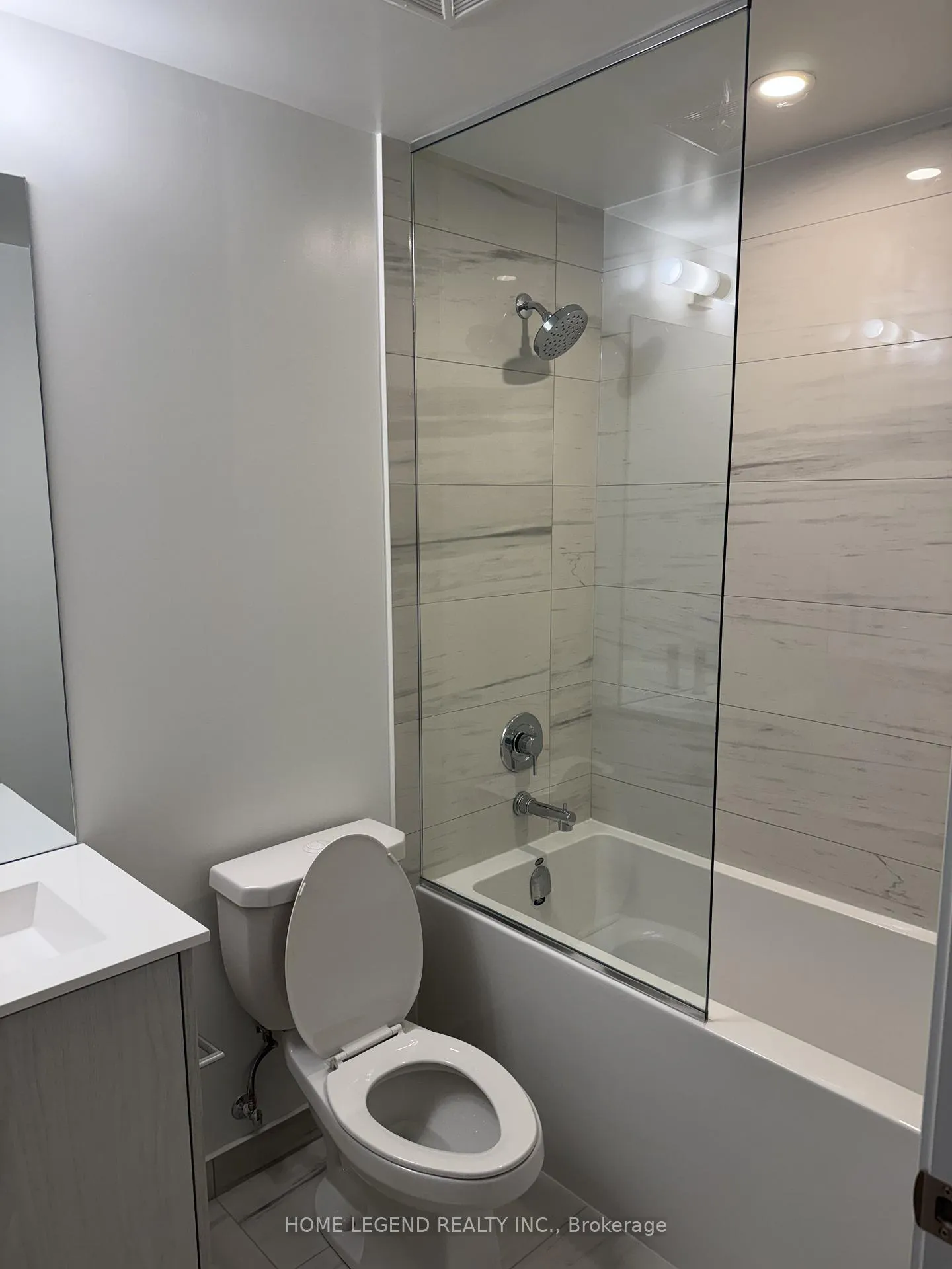 Photo 8 of Unit 3112, 180 Front St E Street, Toronto, Moss Park — HOMEH