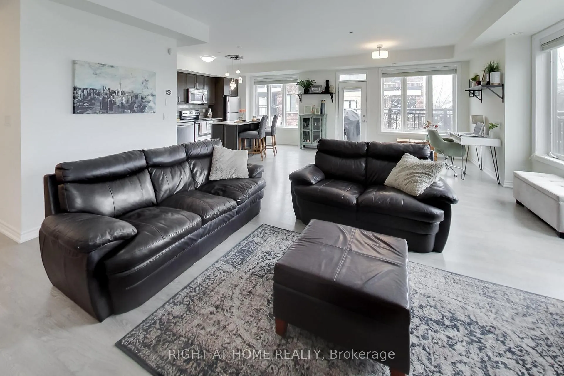 Photo 5 of Unit 75, 30 Carnation Avenue, Etobicoke, Long Branch — HOMEH
