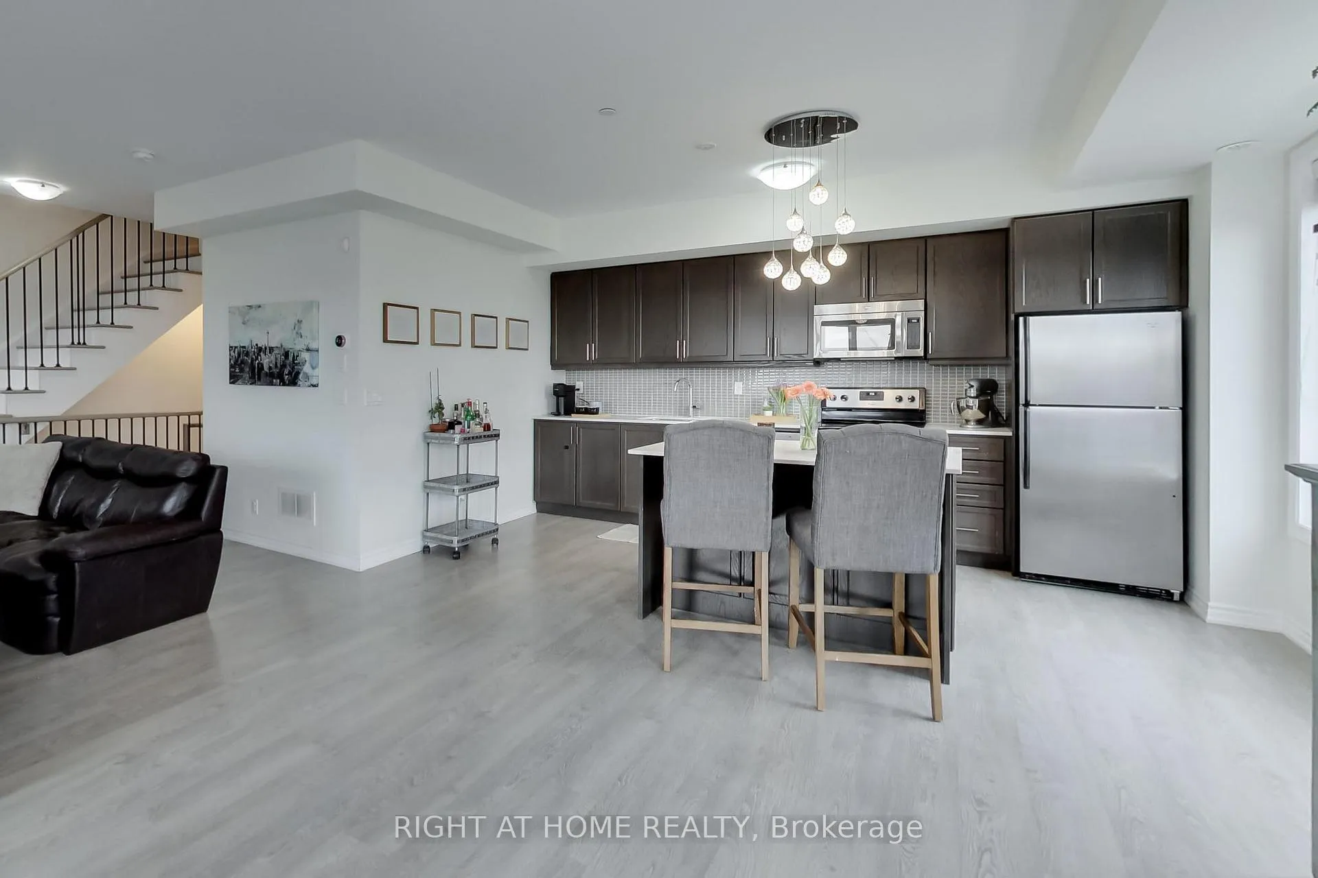 Photo 9 of Unit 75, 30 Carnation Avenue, Etobicoke, Long Branch — HOMEH