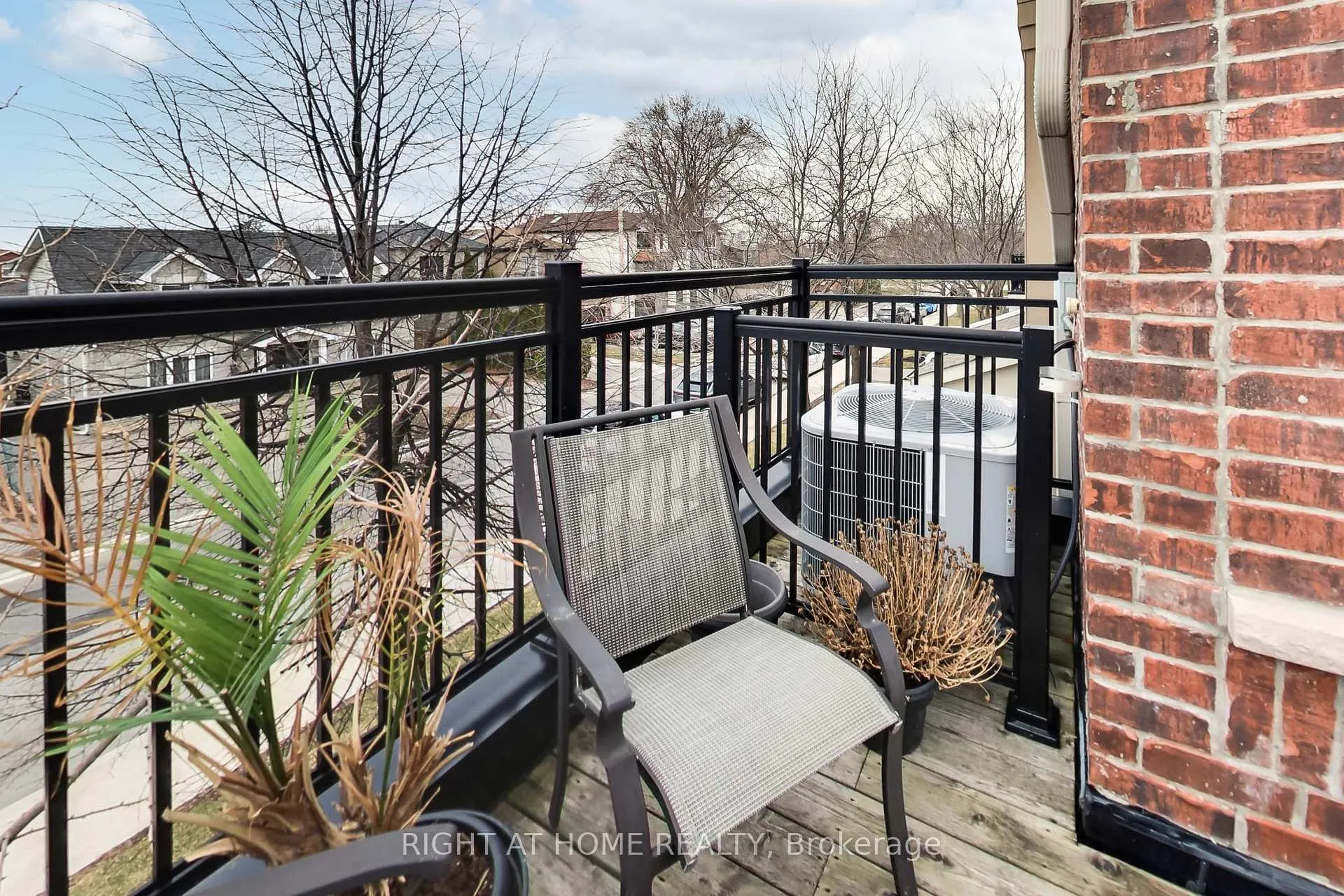 Photo 18 of Unit 75, 30 Carnation Avenue, Etobicoke, Long Branch — HOMEH