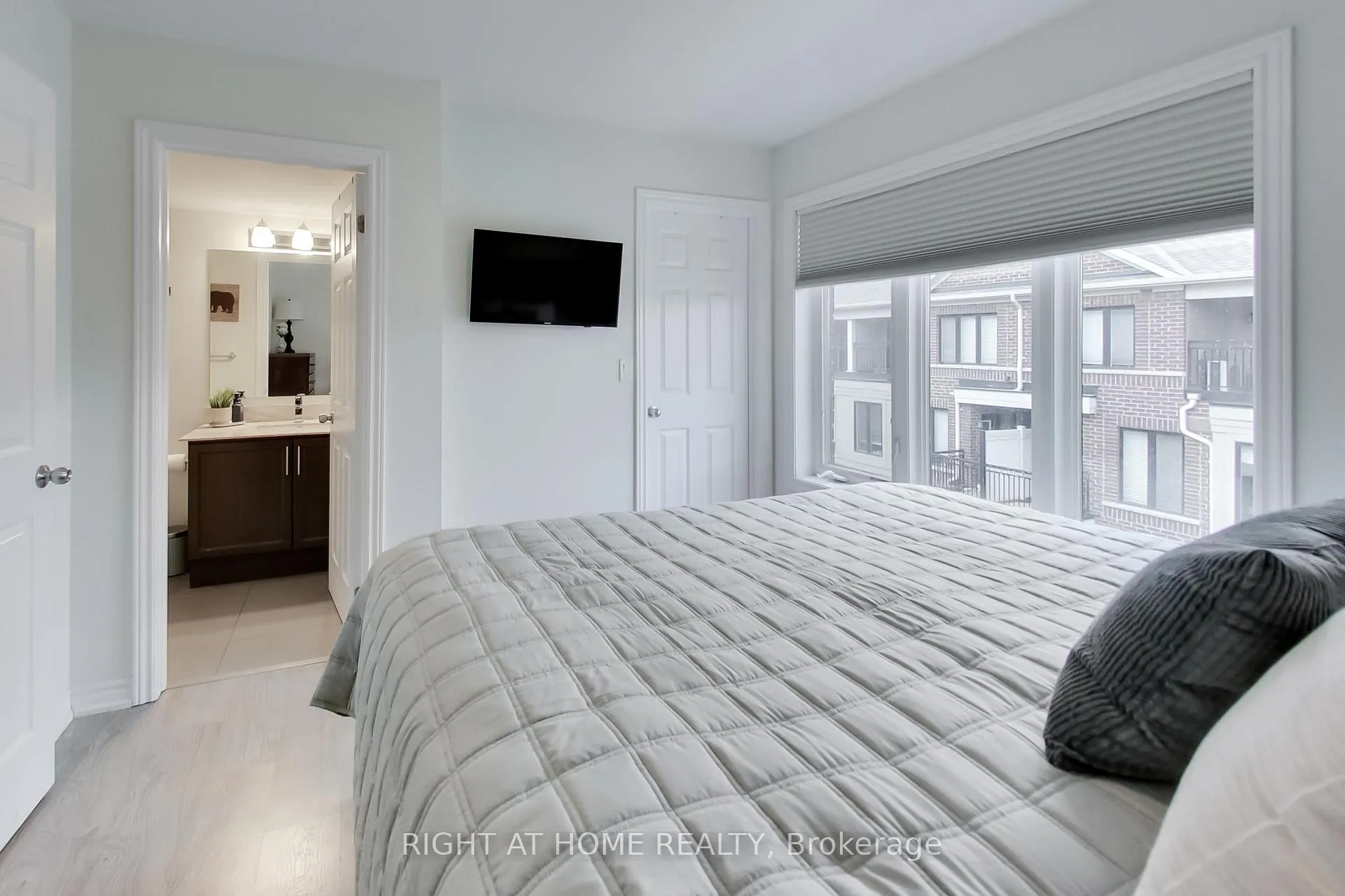 Photo 21 of Unit 75, 30 Carnation Avenue, Etobicoke, Long Branch — HOMEH