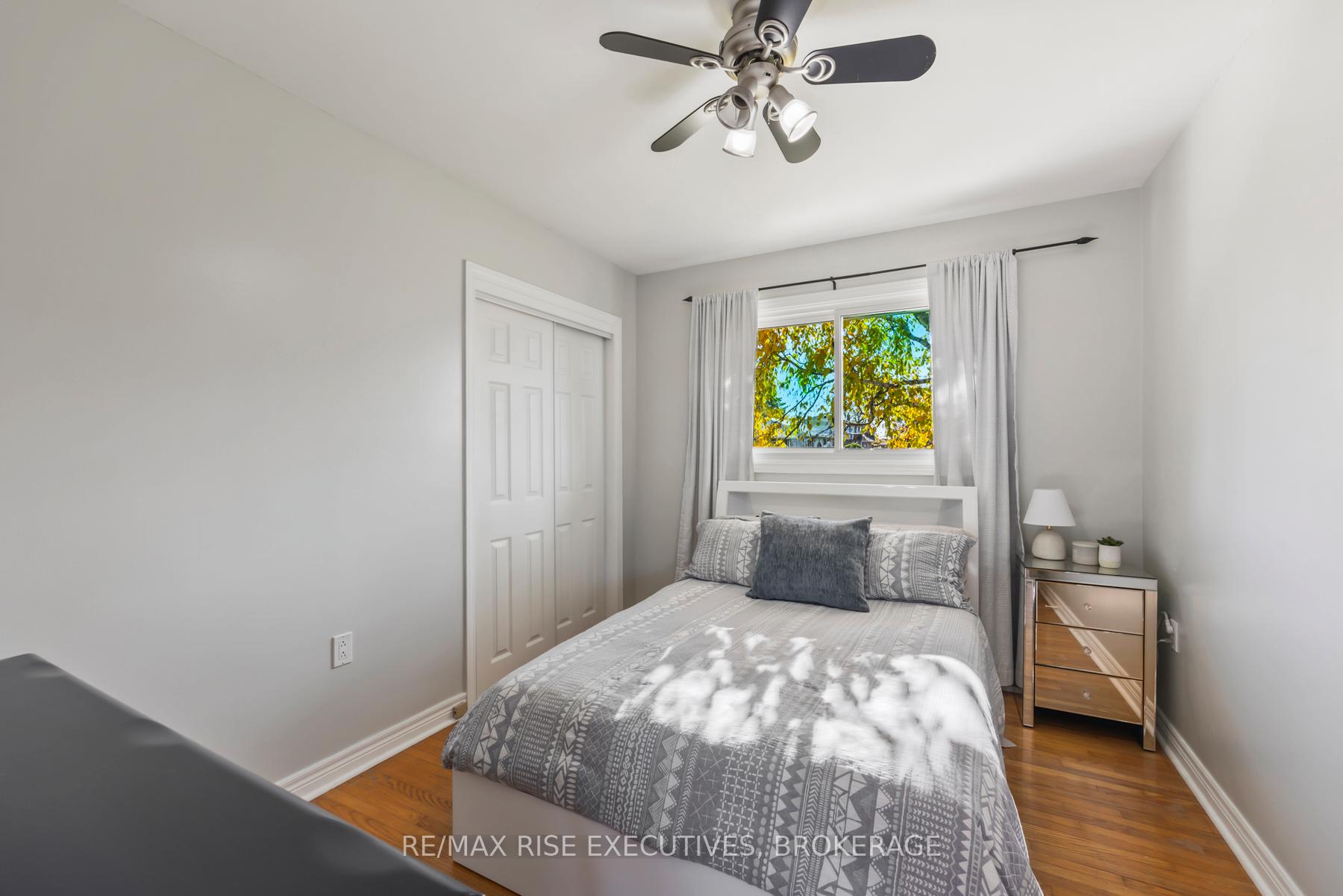 Photo 4 of 62 Briscoe Street, Loyalist, Amherstview — HOMEH