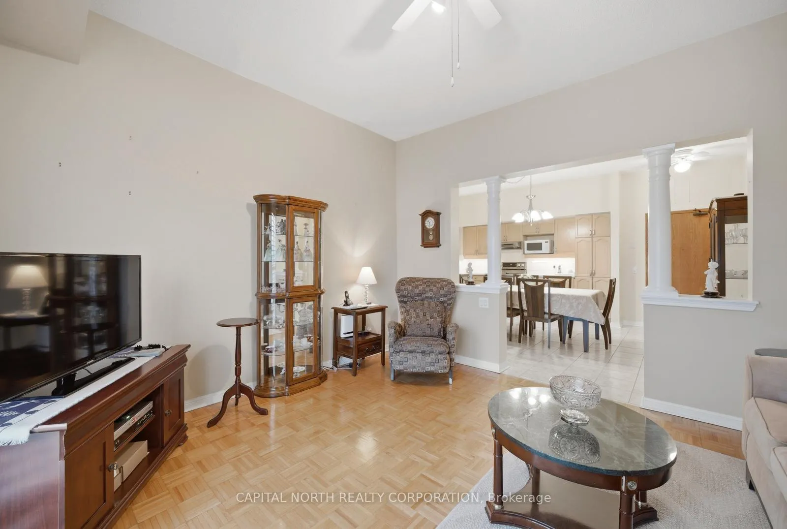 Photo 13 of Unit 513, 2506 Rutherford Road, Vaughan, Maple — HOMEH