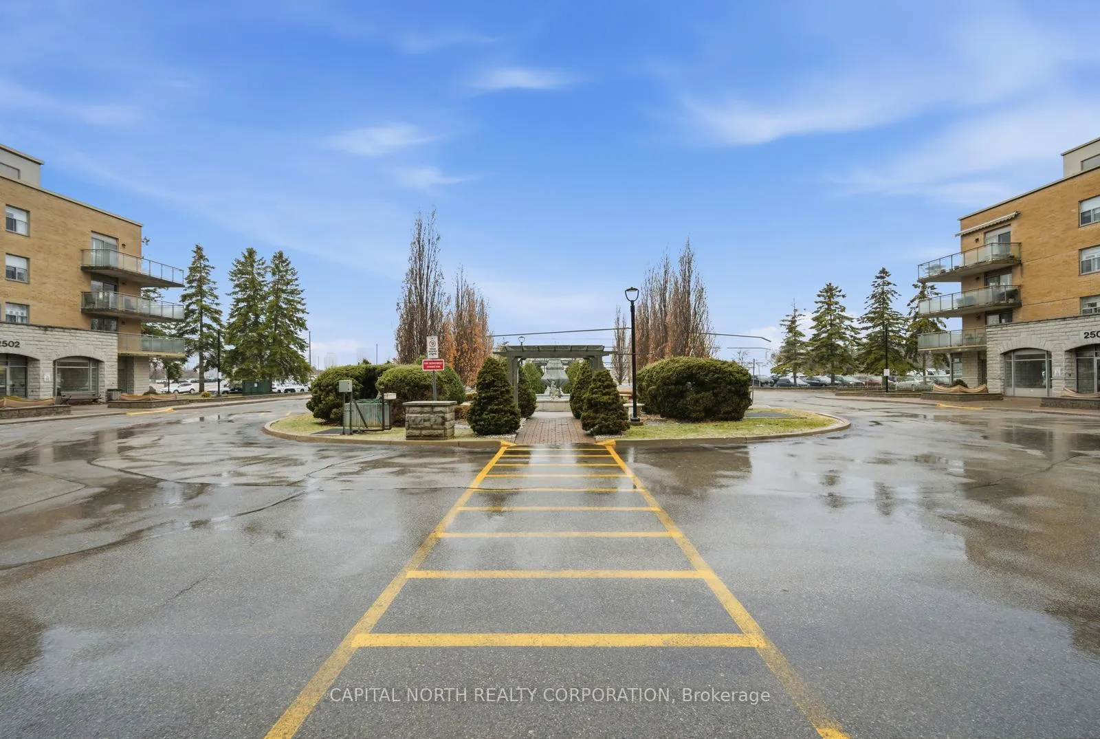 Photo 34 of Unit 513, 2506 Rutherford Road, Vaughan, Maple — HOMEH
