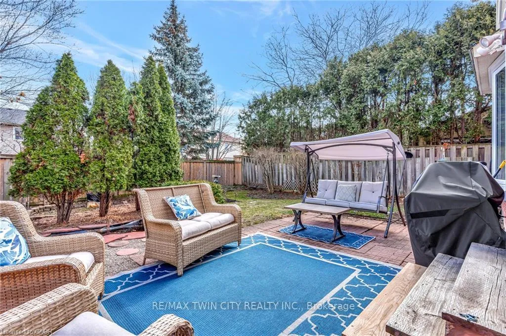 Photo 42 of 2427 Headon Forest Drive, Burlington, Headon — HOMEH