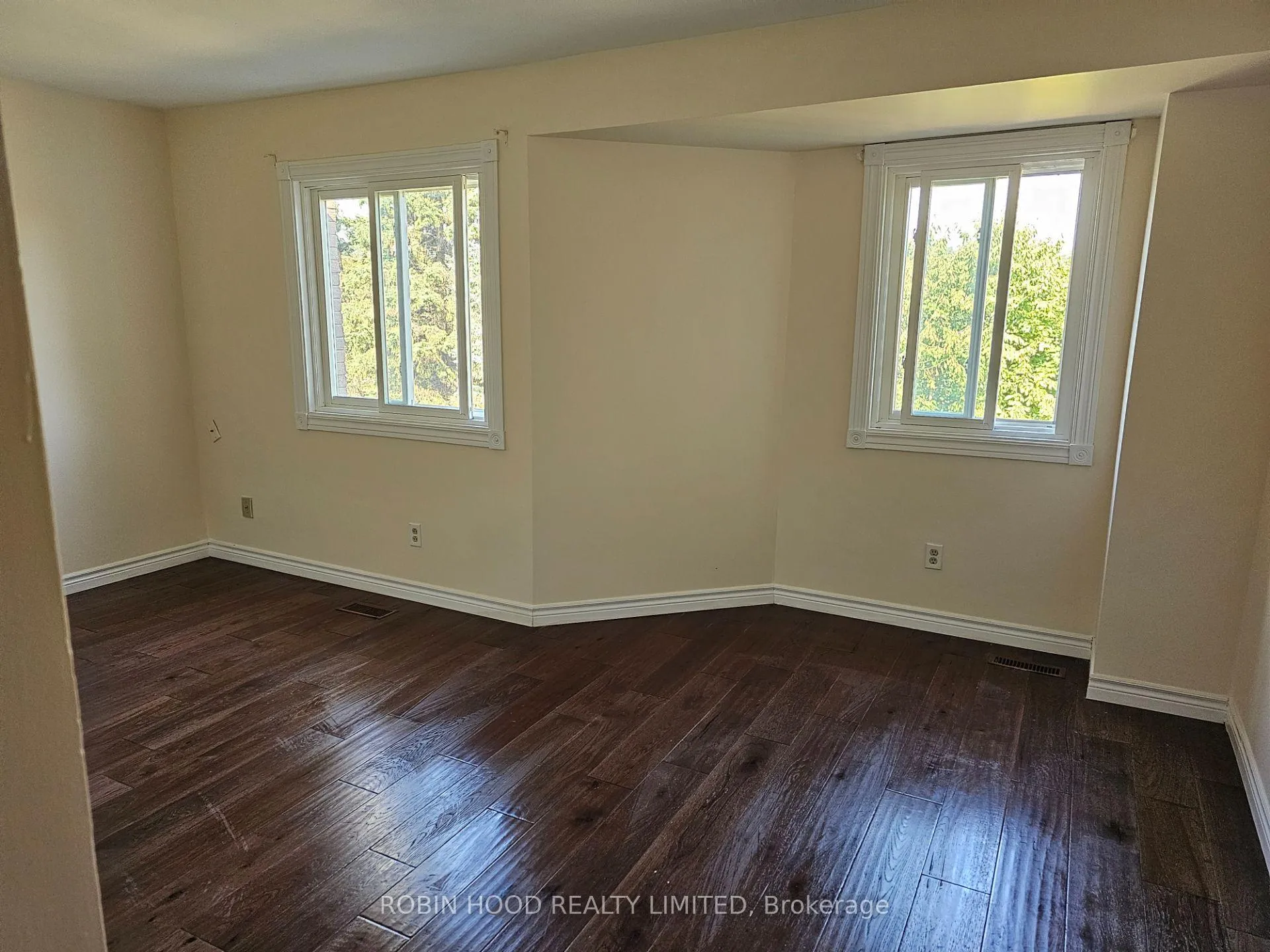 Photo 7 of Unit 21, 26 Moss Boulevard, Hamilton, Dundas — HOMEH