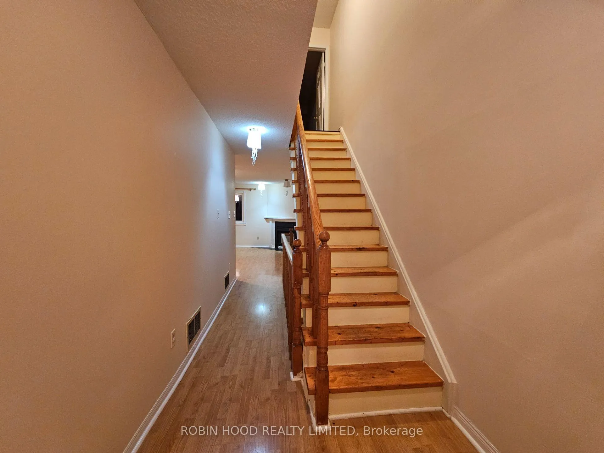 Photo 13 of Unit 21, 26 Moss Boulevard, Hamilton, Dundas — HOMEH