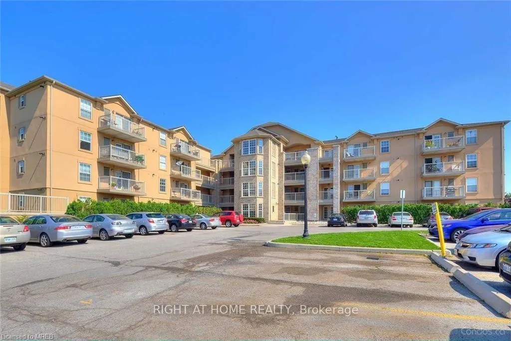 Photo 1 of Unit 310, 1460 Bishops Gate, Oakville, Glen Abbey — HOMEH