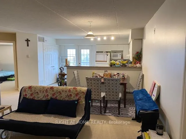 Photo 8 of Unit 310, 1460 Bishops Gate, Oakville, Glen Abbey — HOMEH