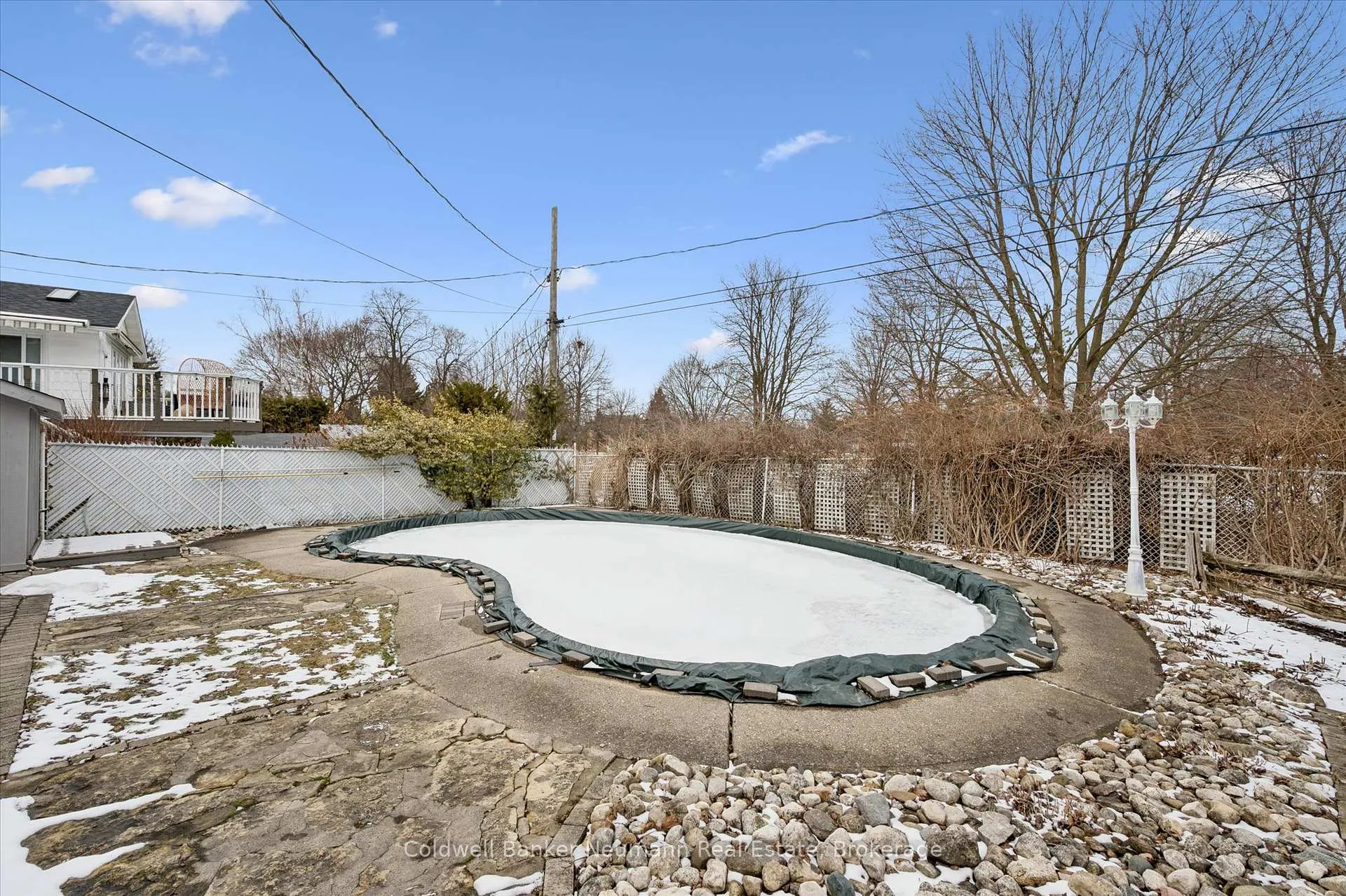 Photo 26 of 16 Colborn Street, Guelph, Kortright East — HOMEH
