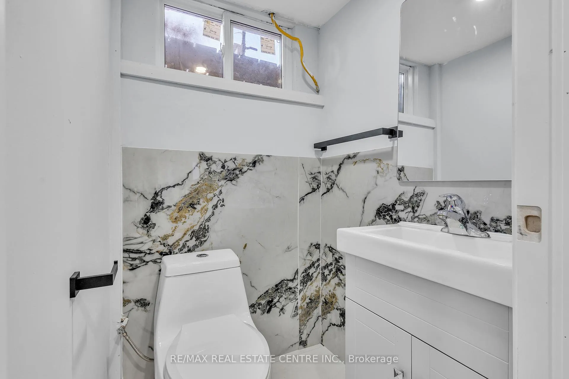 Photo 27 of 84 Avalon Place, Kitchener — HOMEH