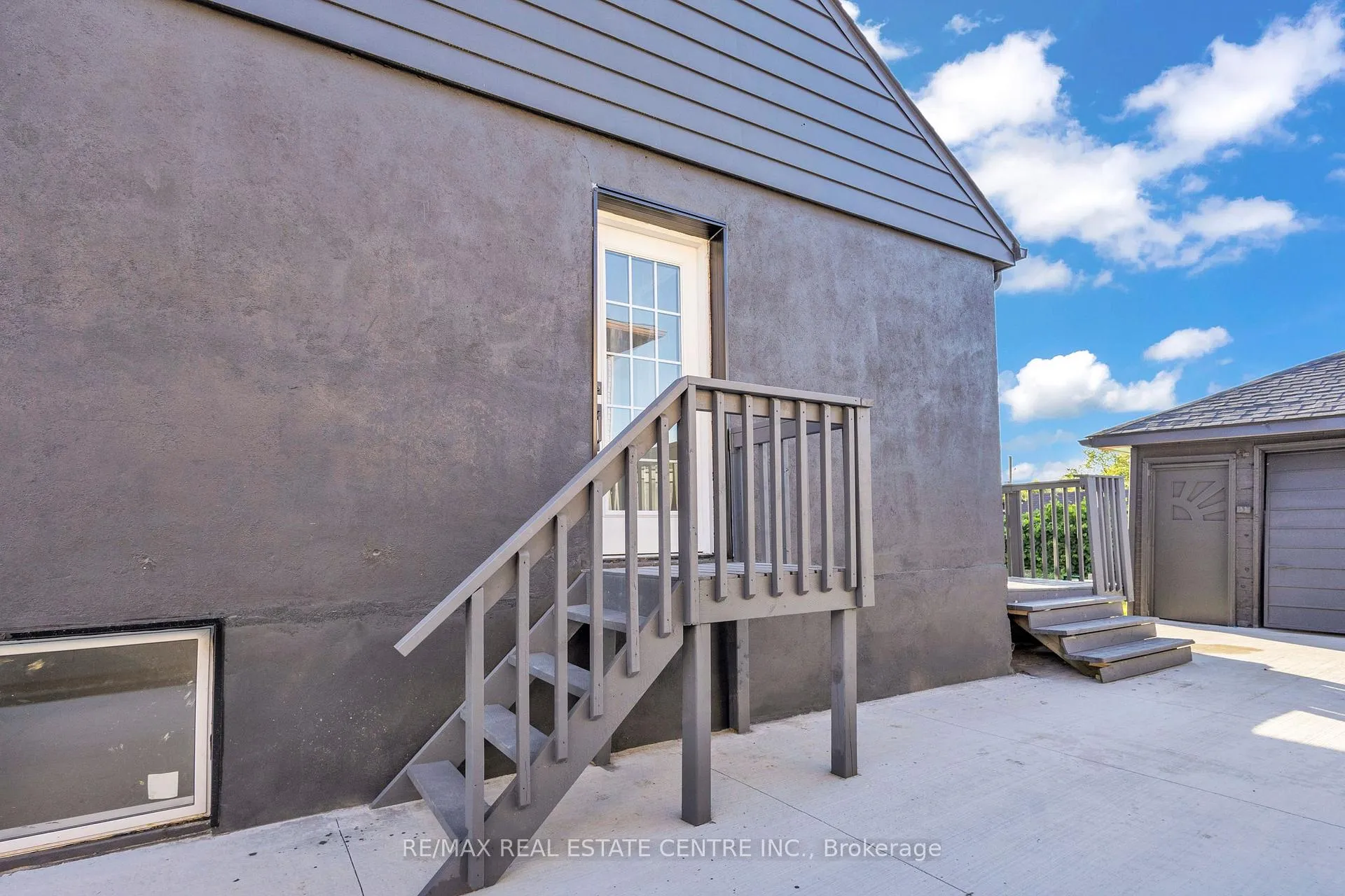 Photo 33 of 84 Avalon Place, Kitchener — HOMEH